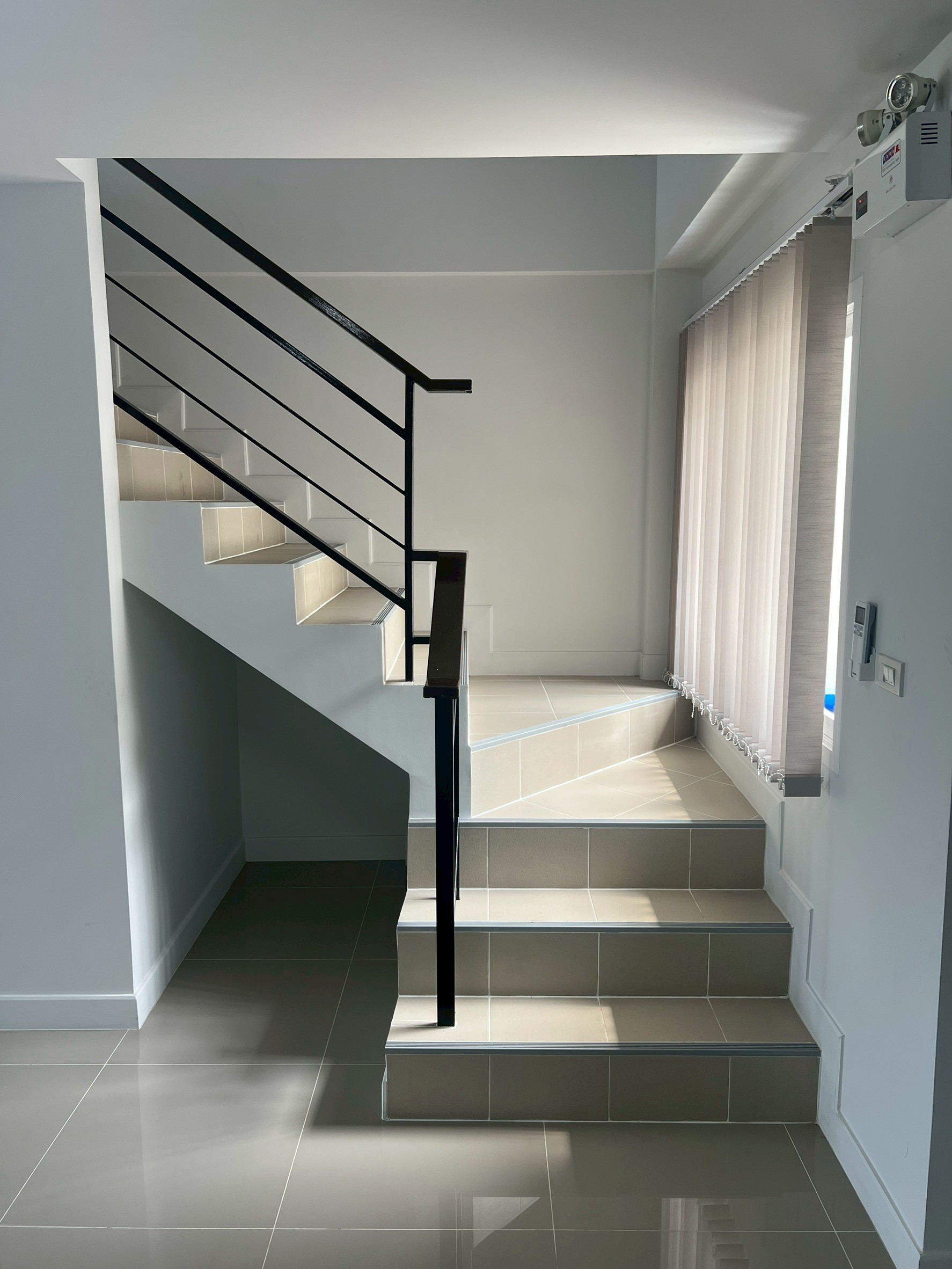 ให้เช่าบ้าน คุณาลัย เวสต์เกท ถนนบ้านกล้วย-ไทรน้อย (รหัสทรัพย์ KC212250)