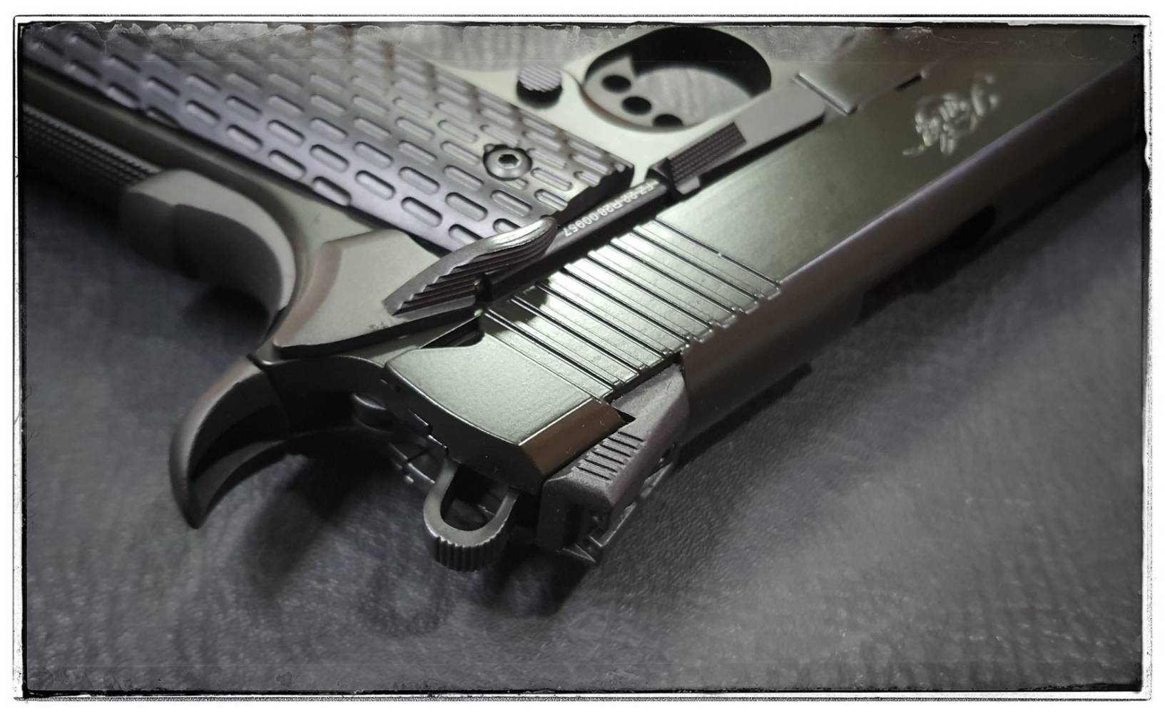 ปืนBB R28 Kimber T8 ร่องลึก จากค่าย Army