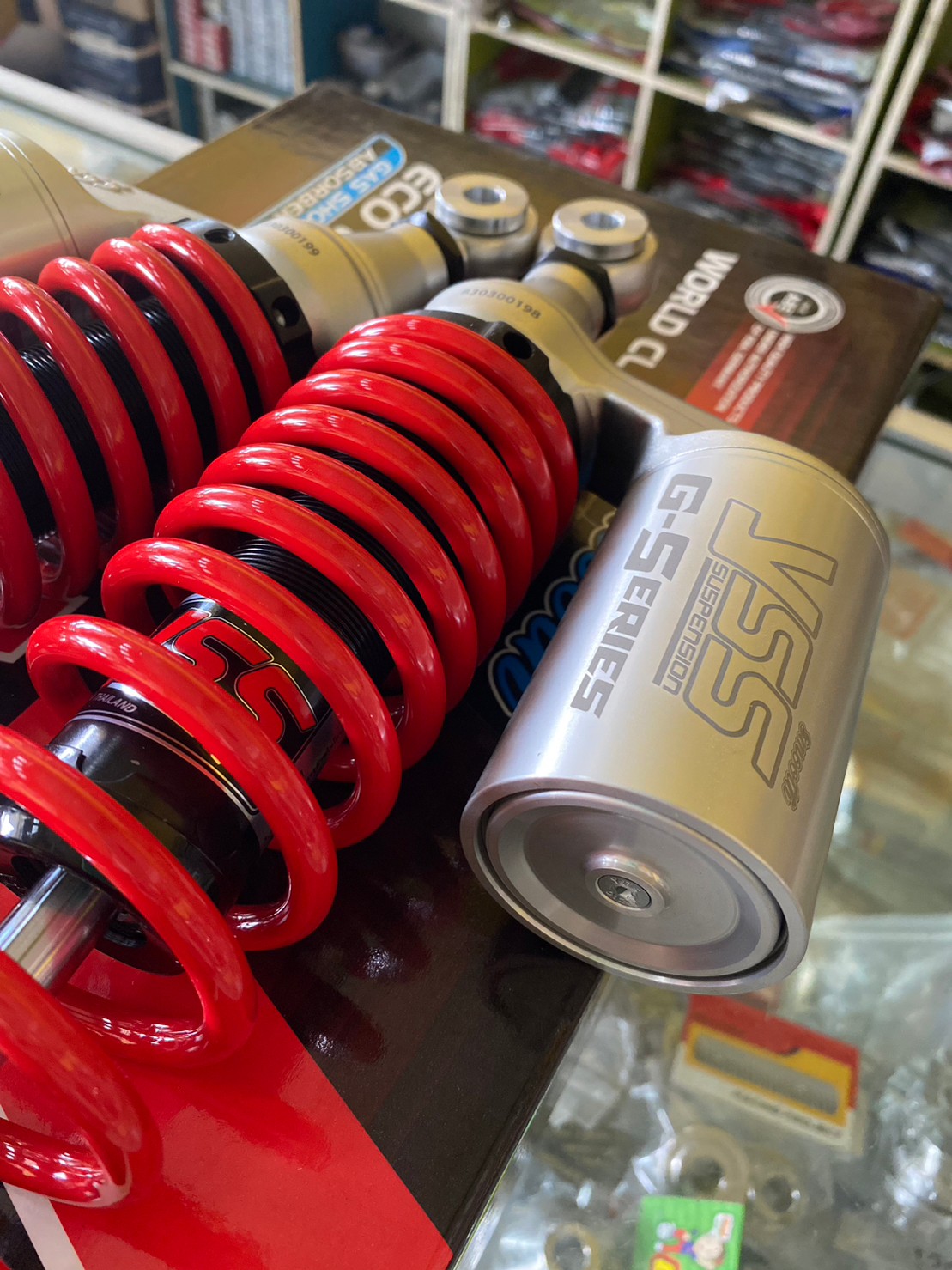 ของดี ราคาพิเศษ🏍 โช๊คYSS แท้ PCX160 ตรงรุ่น ! G-Plus 335 (โหลดเตี้ยลงกว่าเดิม ทรงสวย) สำหรับดิสหลัง ABS โดยเฉพาะ โช๊คyss pcx160 ของแท้