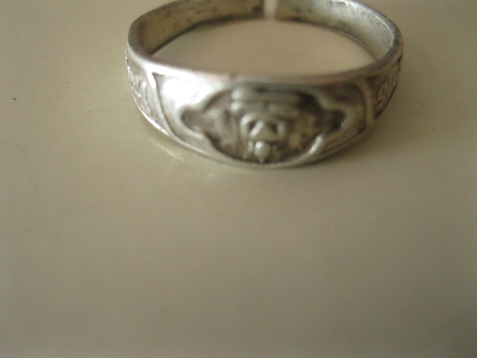 แหวนเงิน พระพุทธโสธร วัดโสธรฯ (รหัส1920)