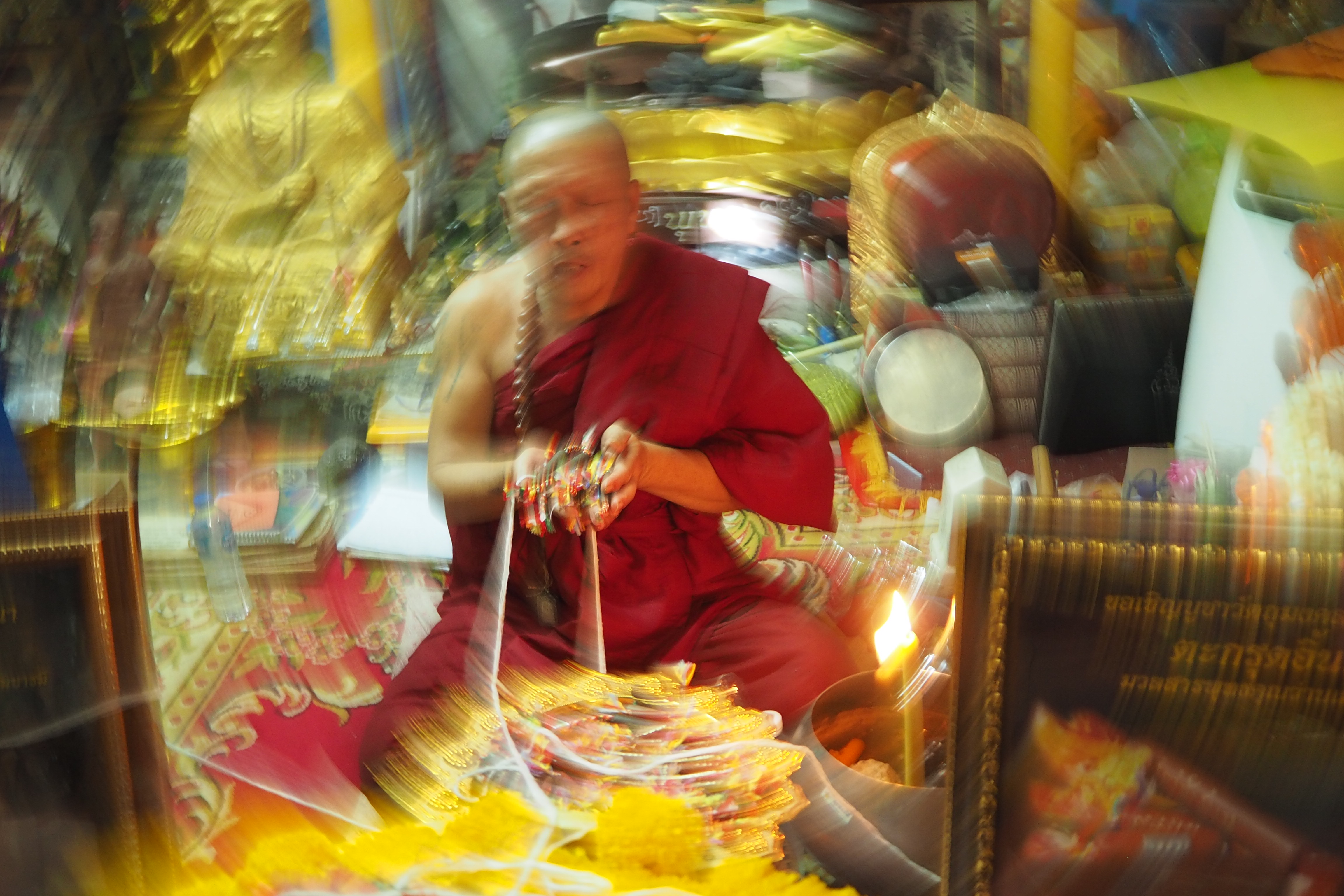 ตะกรุดอิ้นเสน่หา ครูบาเดช สำนักสงฆ์ป่าช้าบ้านใหม่รัตนโกสินทร์ อ.เม่เมาะ จ.ลำปาง