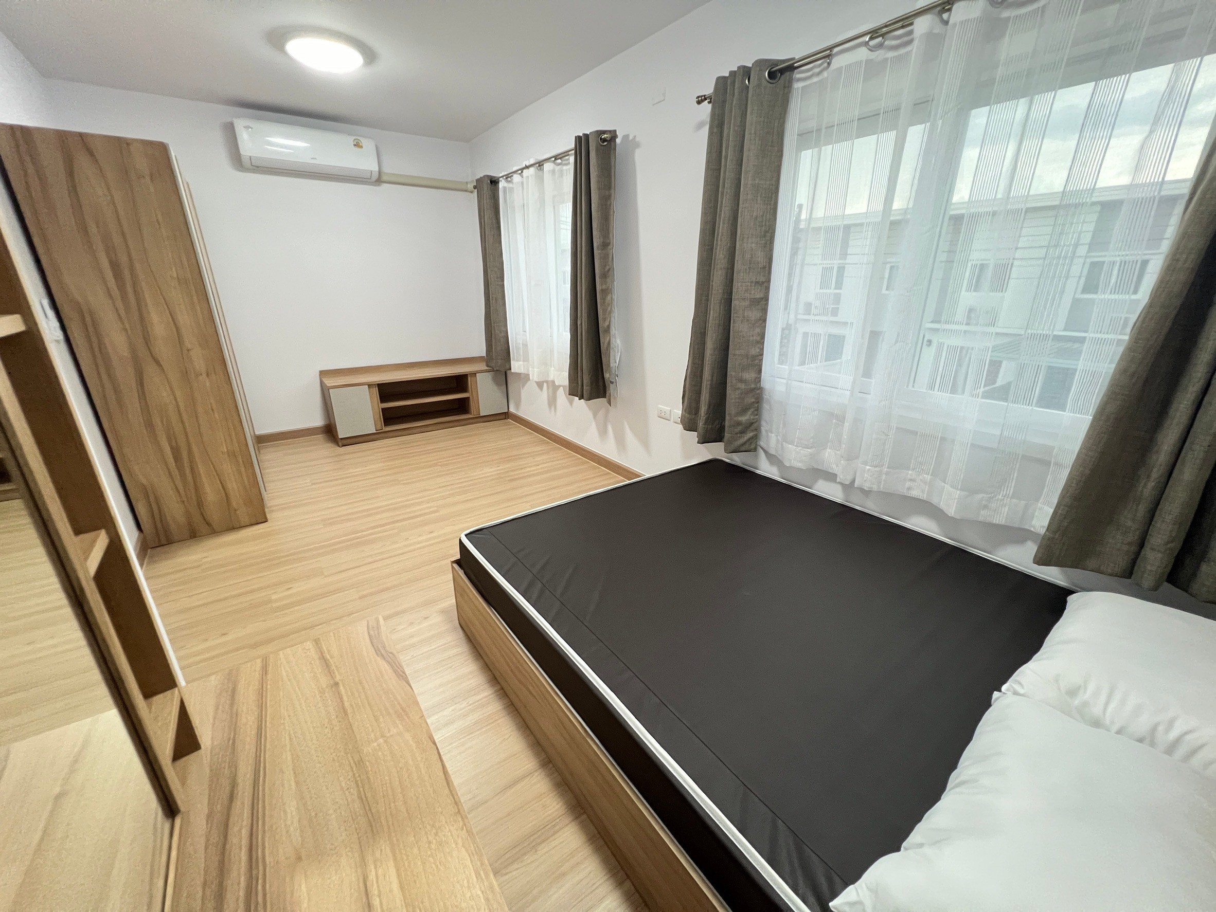 ให้เช่าบ้าน หมู่บ้านคุณาลัย บีกินส์2 ถนนบ้านกล้วย-ไทรน้อย (รหัสทรัพย์ KB222150)