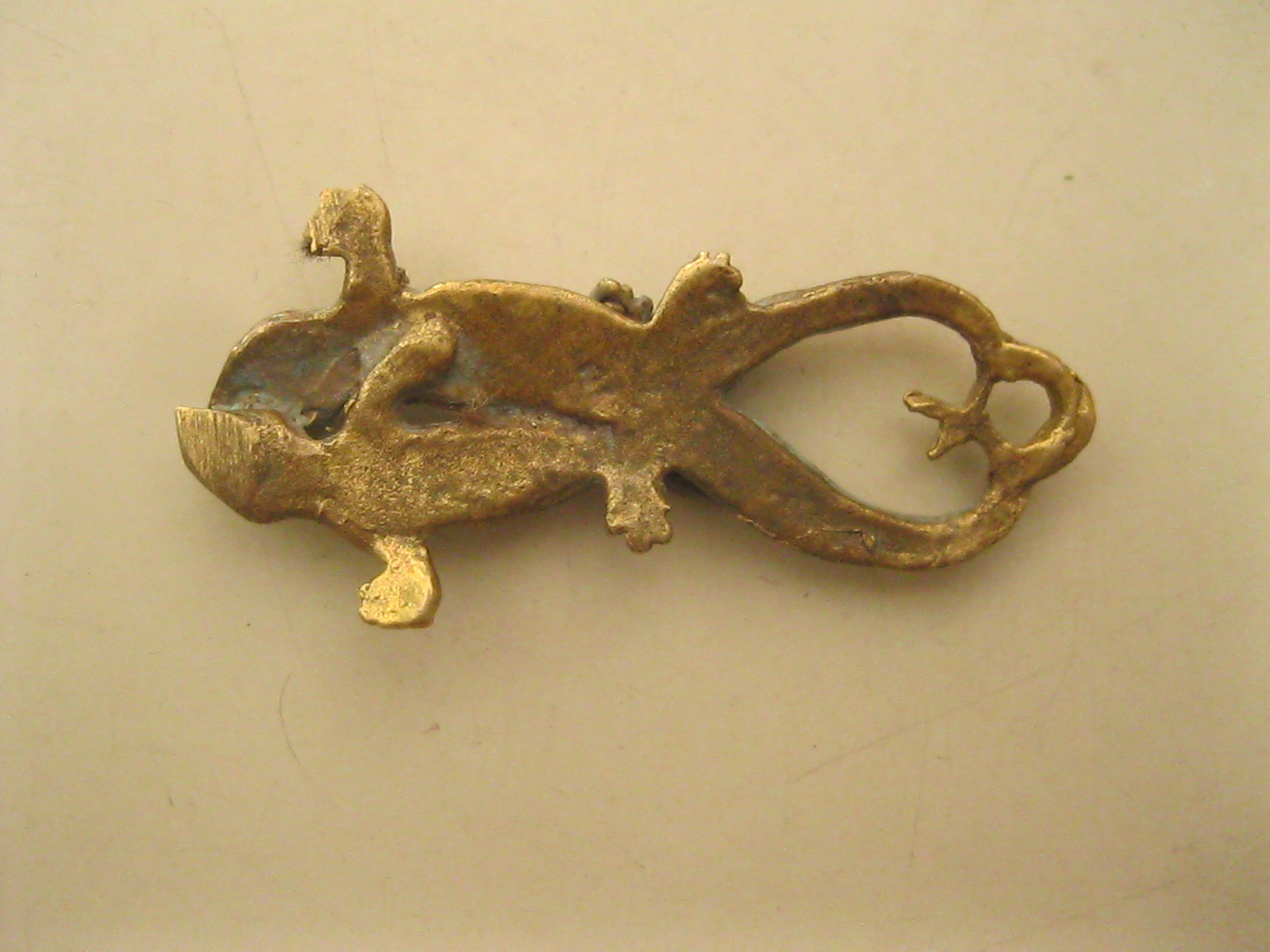 อิ่นจิ้งจกคู่เนื้อทองเหลือง (รหัส2113)