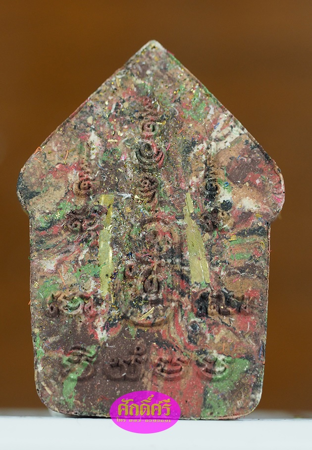 พระขุนแผนเนื้อก้นครก ฝังตะกรุดทองชนวนคู่หลวงพ่อกลิ่น ธัมมธีโป จ.ลำปาง