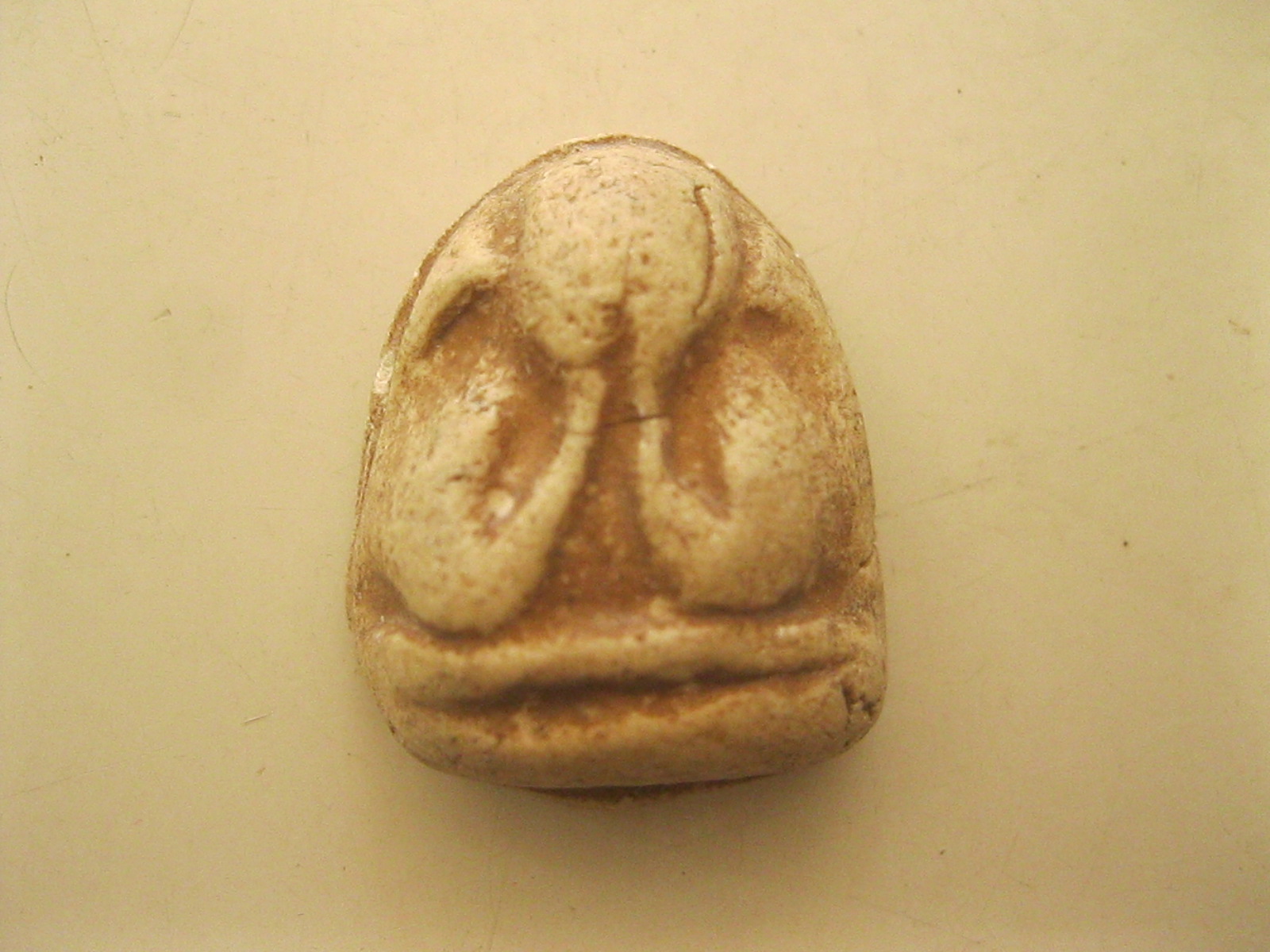 พระปิดตา หลังปั้ม (1413)