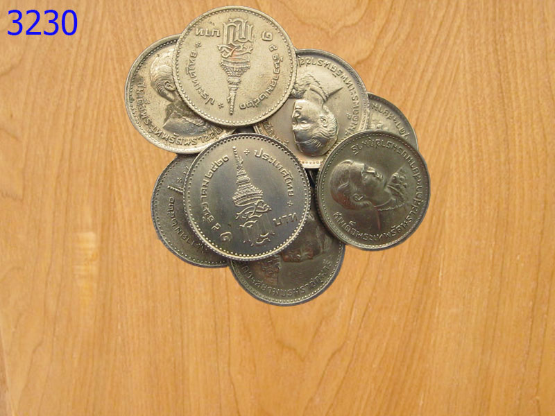 เหรียญ1บาท พระเทพรัตนราชสุดาฯ ปี2520 (3230)