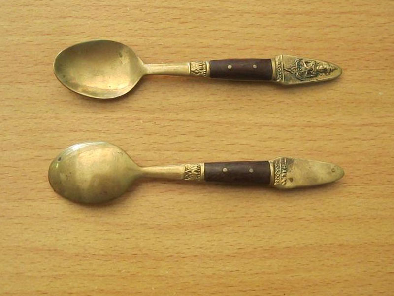 ช้อนทองเหลือง เทพพนม (4315)