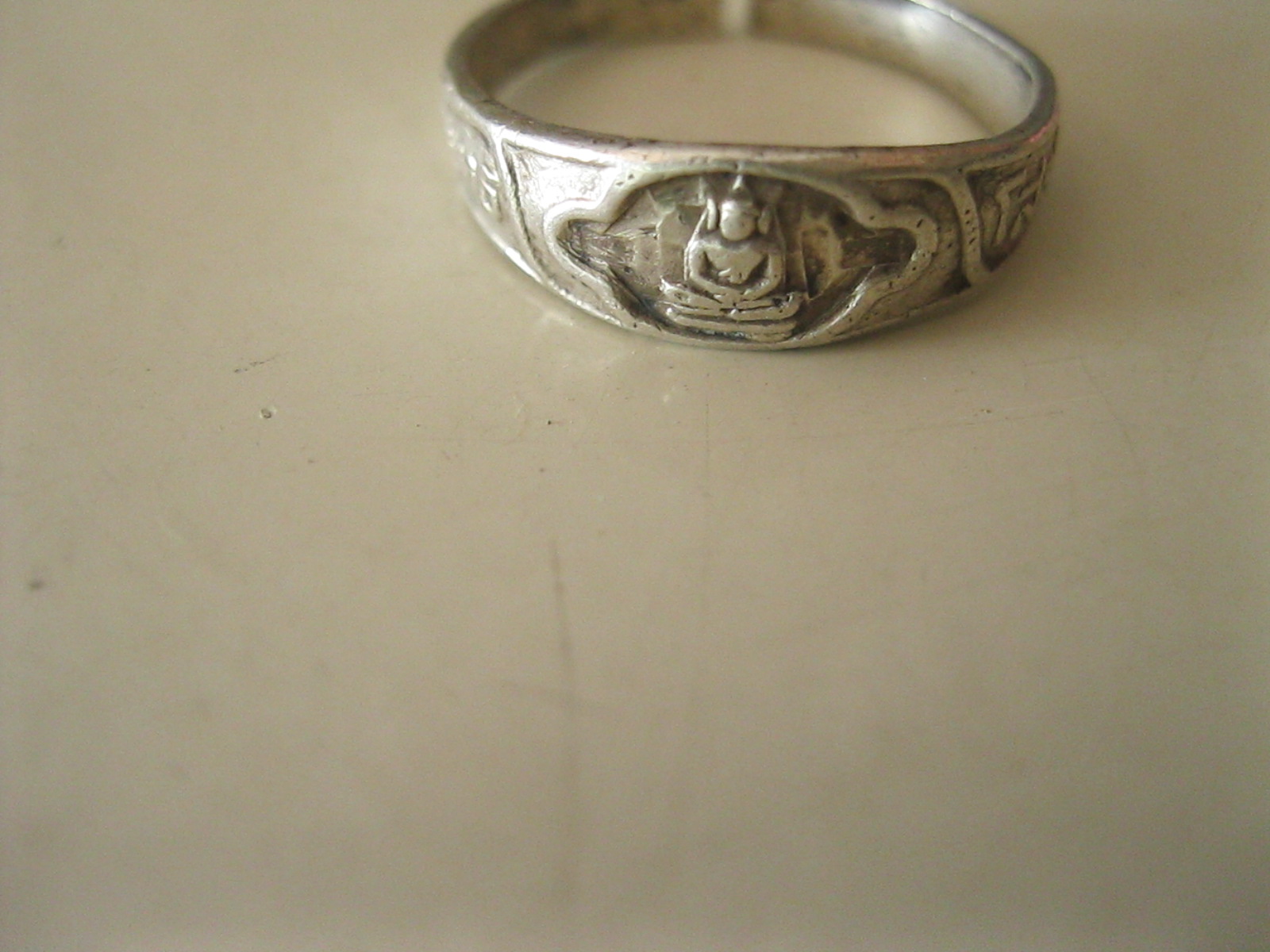 แหวนเงิน พระพุทธโสธร วัดโสธรฯ (รหัส1920)