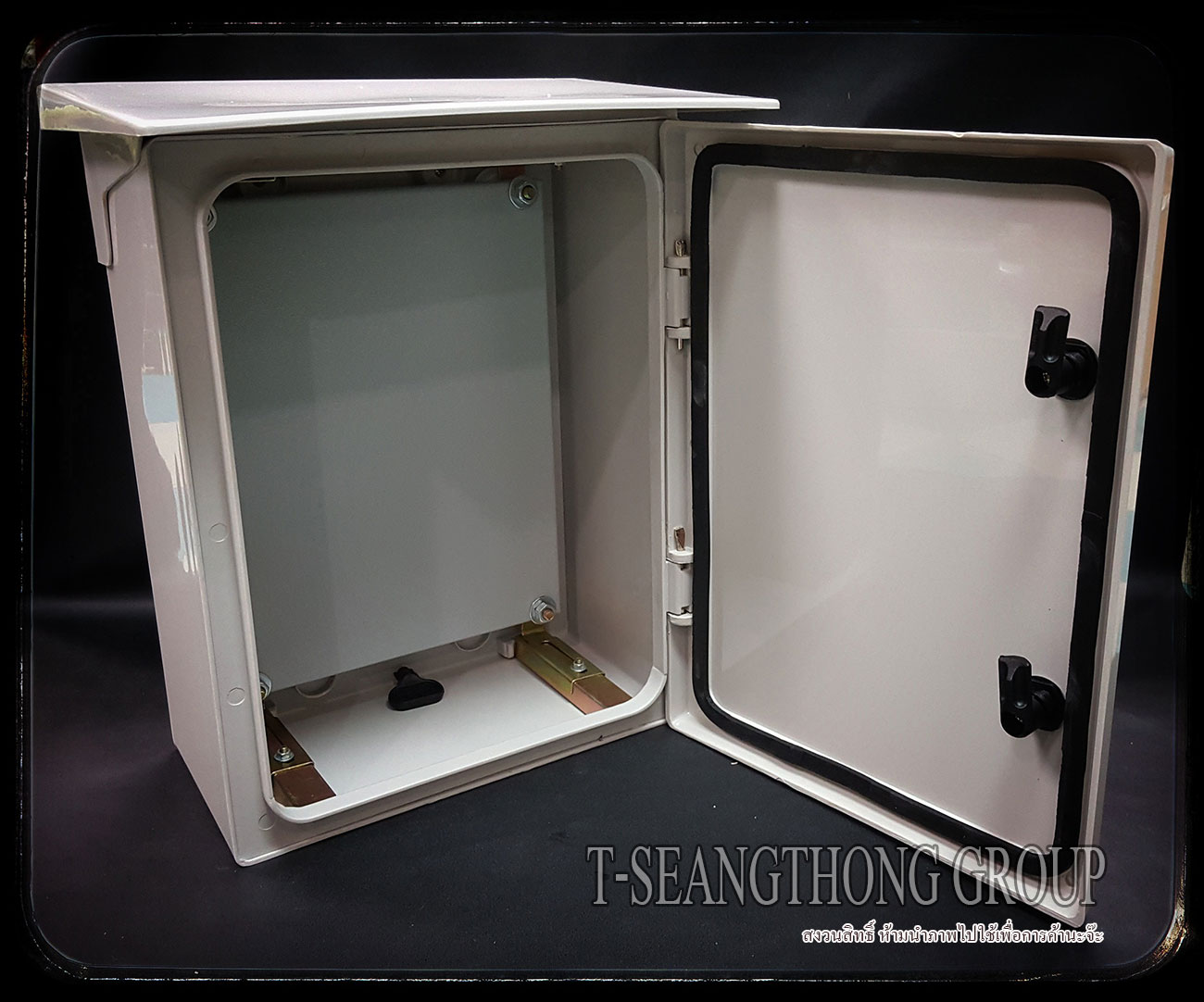 Ritto EPR3 ขนาด 450x650x220 มม. ชนิดพลาสติกABS ทนทาน ไซส์ใหญ่