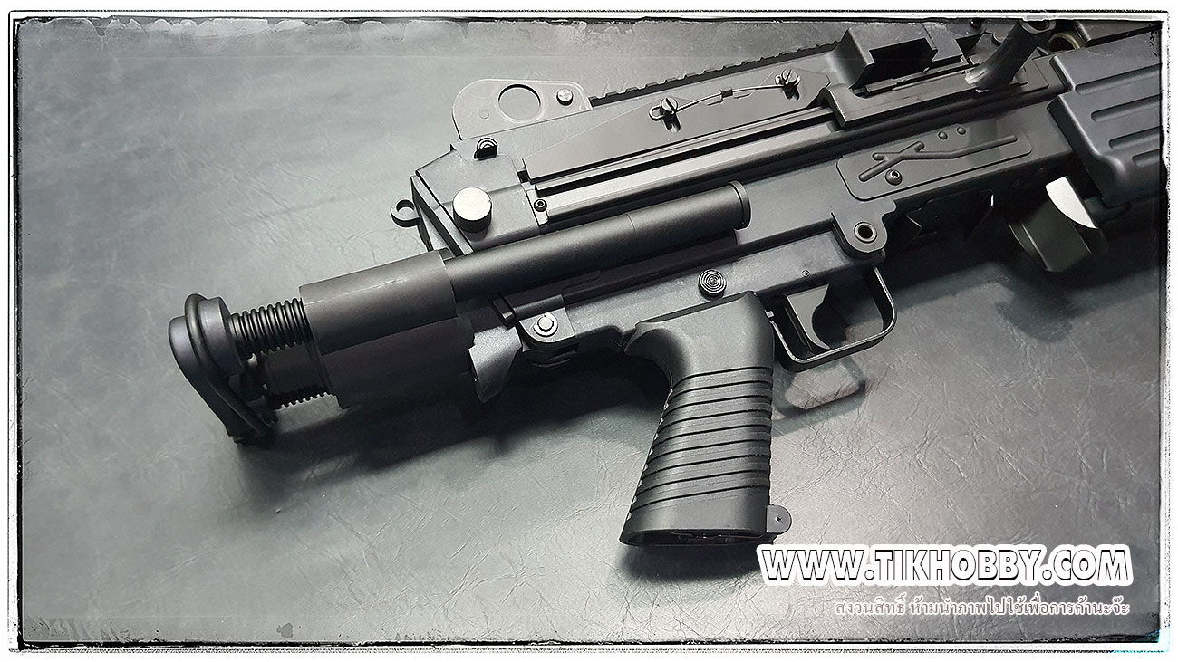 ปืนกลไฟฟ้า (หนัก) M249 PARA บอดี้พลาสติก ท้ายเหล็ก (ลดภาระให้ผู้ถือ) แต่ยังคงเหมือนจริงอยู่ดีครับ