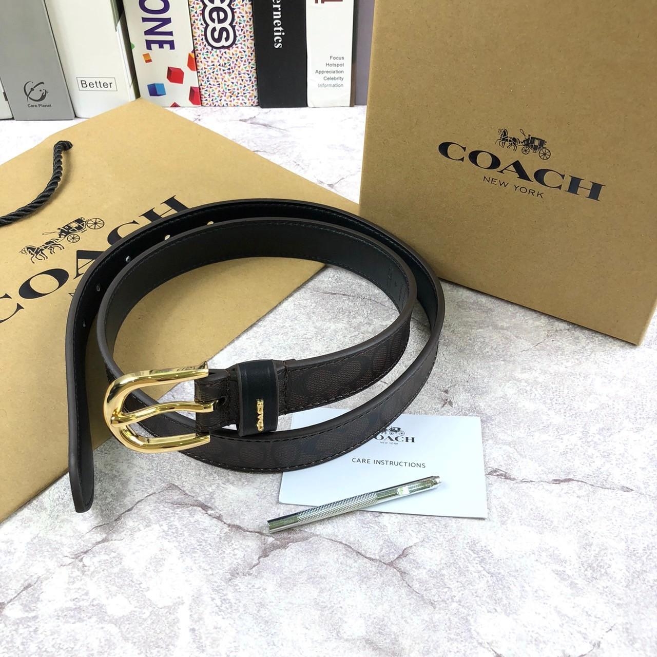 Coach เข็มขัดผู้หญิงแบรนด์เนมโค้ชหนังแท้สีน้ำตาลดำลายC Coach belt น้ำตาลดำ