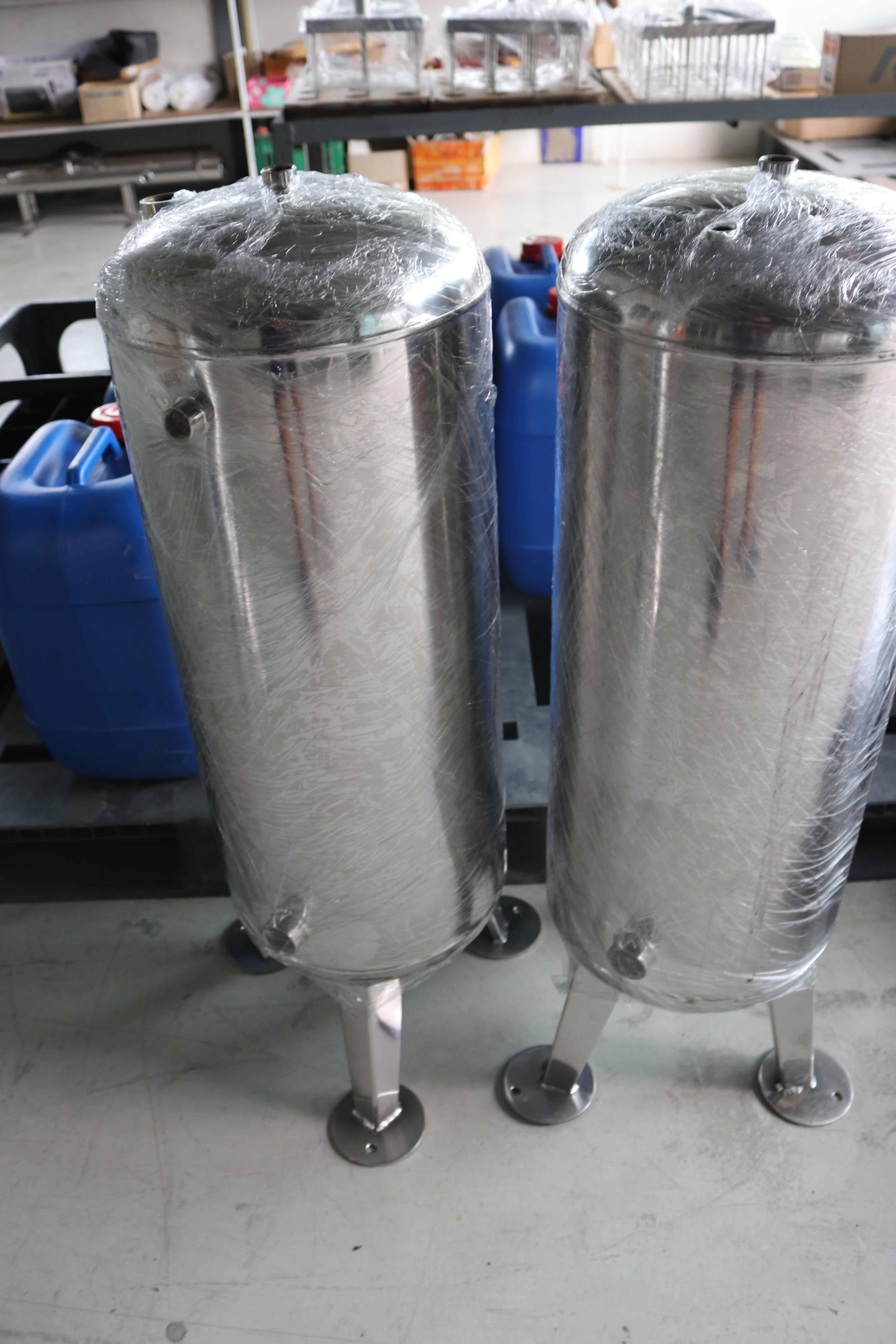 ถังอัดแรงดันสแตนเลส300ลิตร