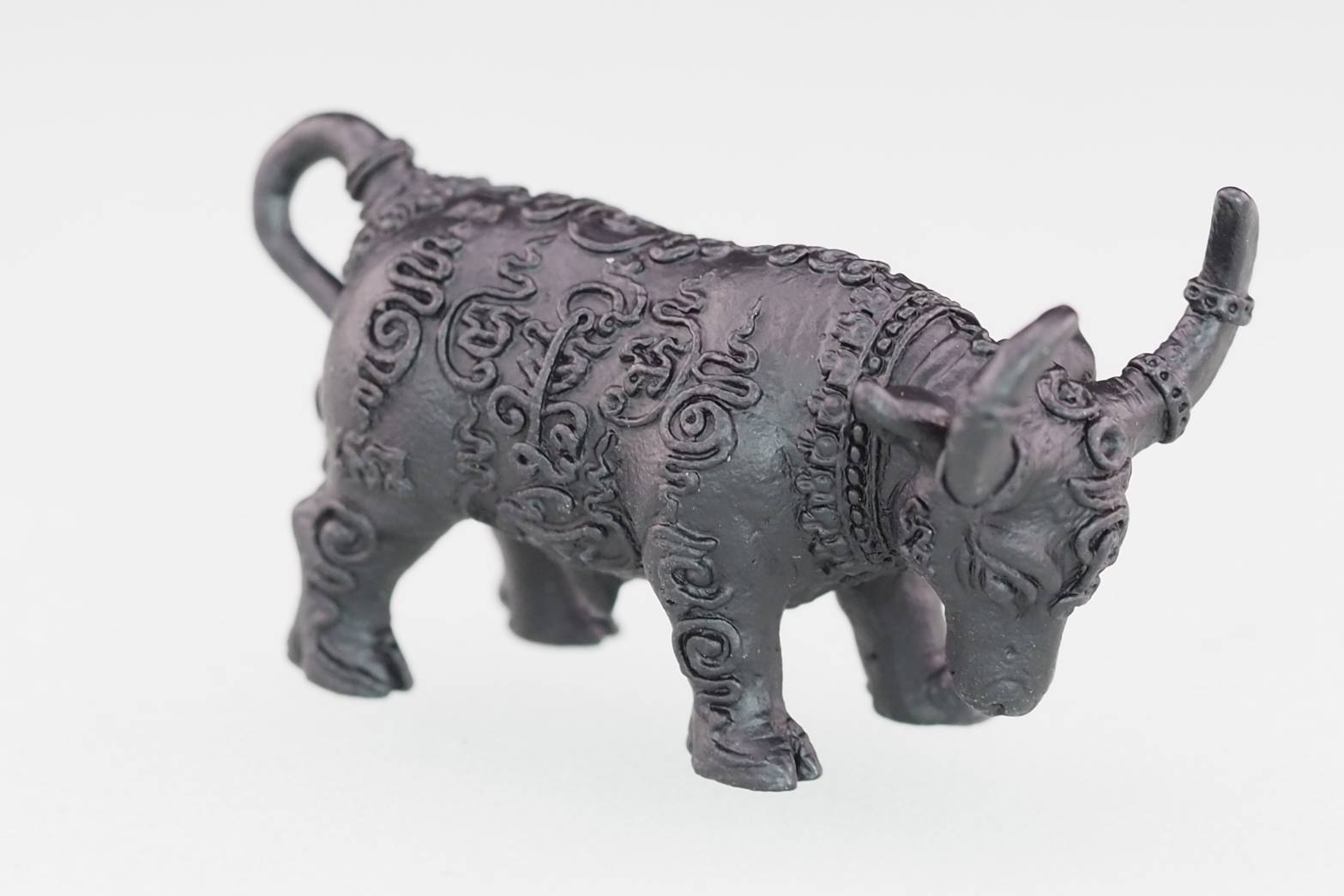 มหิงสาโภคทรัพย์ เนื้อทองแดงรมดำ หลวงพ่อสนั่น สุนันโท วัดกลางราชครูธาราม อ.วิเศษชัยชาญ จ.อ่างทอง