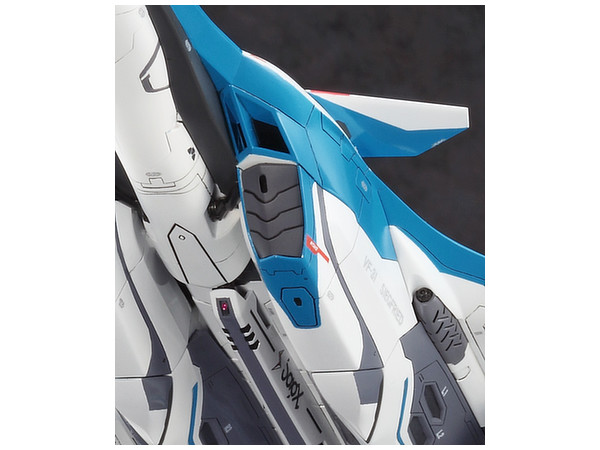 1/72 Vf-31J Siegfried Hayate Immelman Machine Macross Delta by Hasegawa