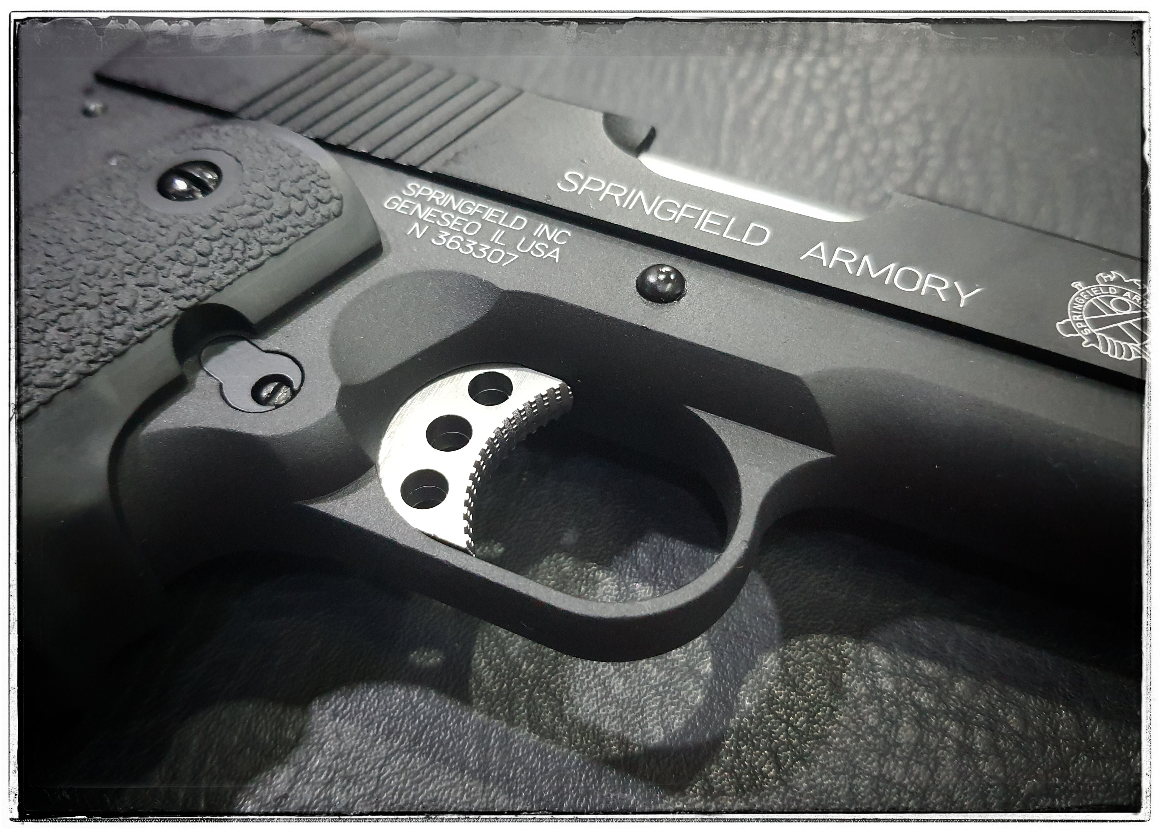 ปืนระบบแก๊สทั่วไป V-10 AW-NE1002 จาก AW-Custom