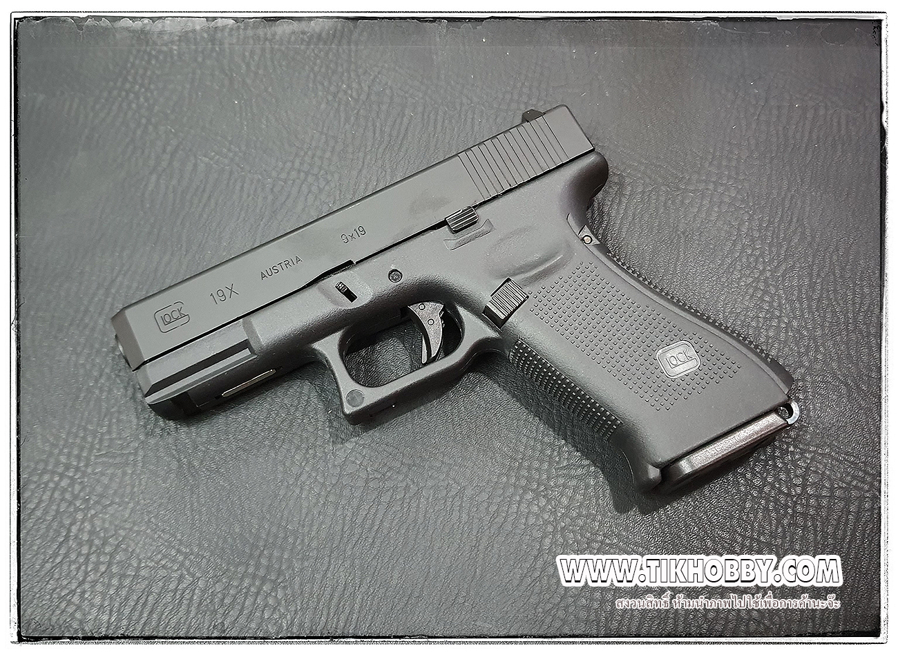 ปืนสั้นระบบแก๊สโบลว์แบล็ค รุ่น G19X E&C สีดำ (1302)