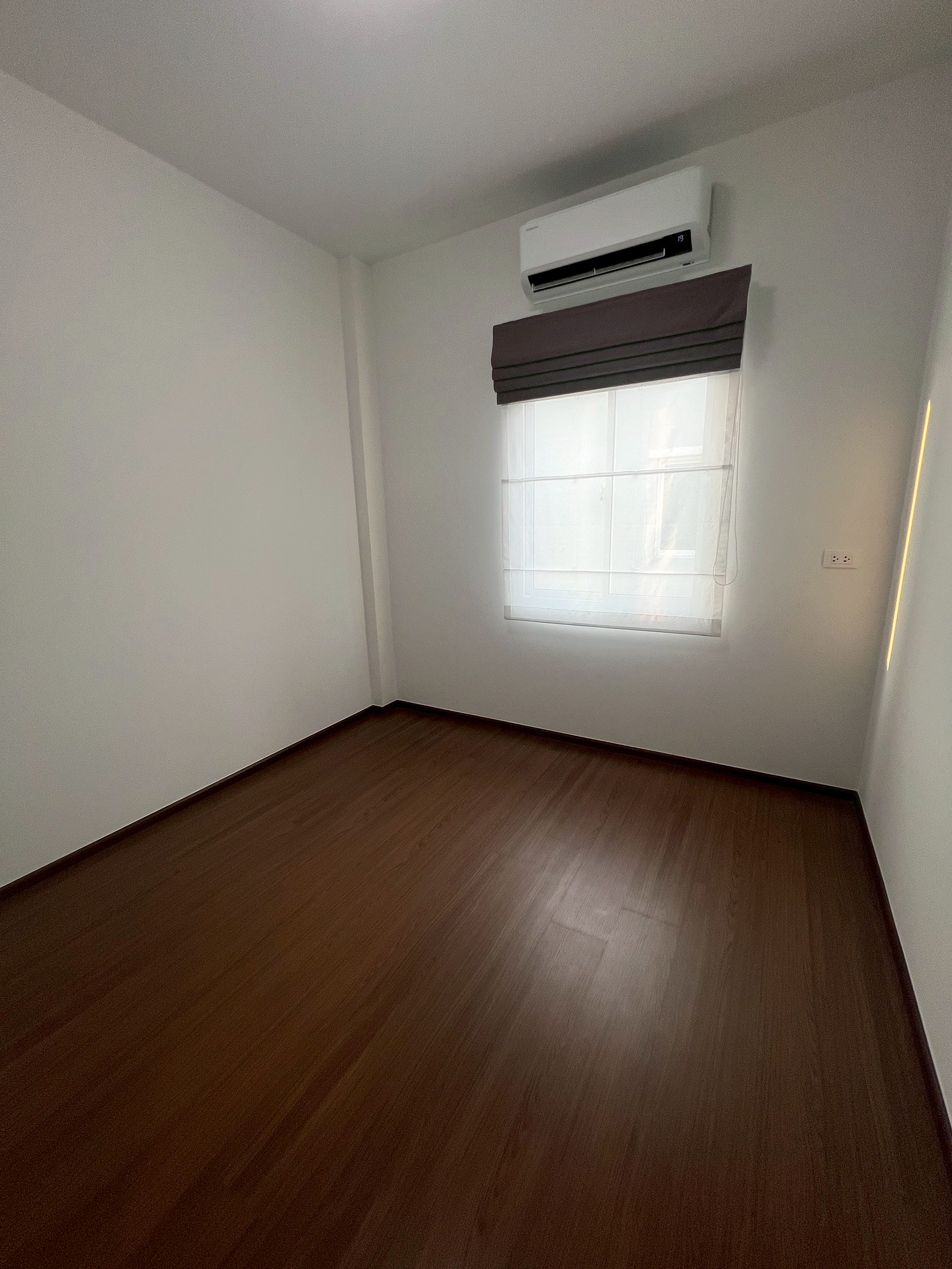 ให้เช่าบ้าน หมู่บ้านเอซเซน ปิ่นเกล้า-ศาลายา (EZZEN) (รหัสทรัพย์ ES25922)