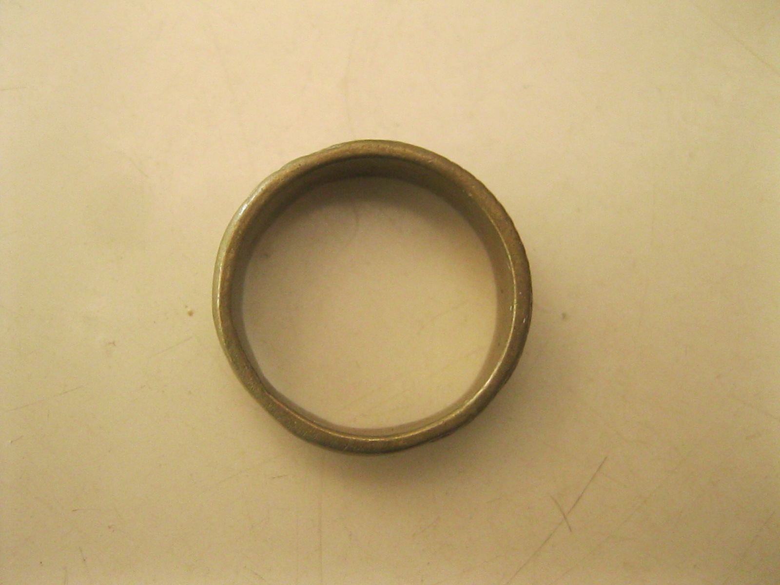 แหวนลงยันต์ (รหัส1918)