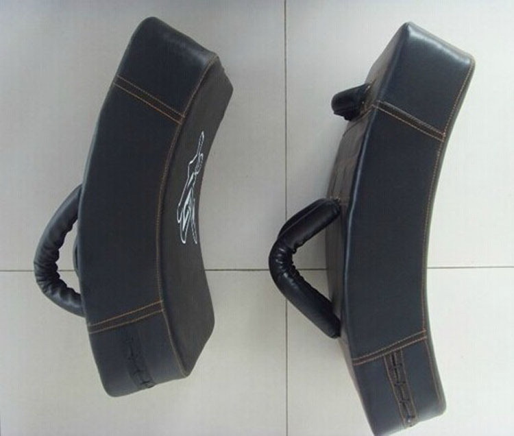 เป้าเตะ เป้าล่อสำหรับเทควันโด เป้าโค้งใหญ่