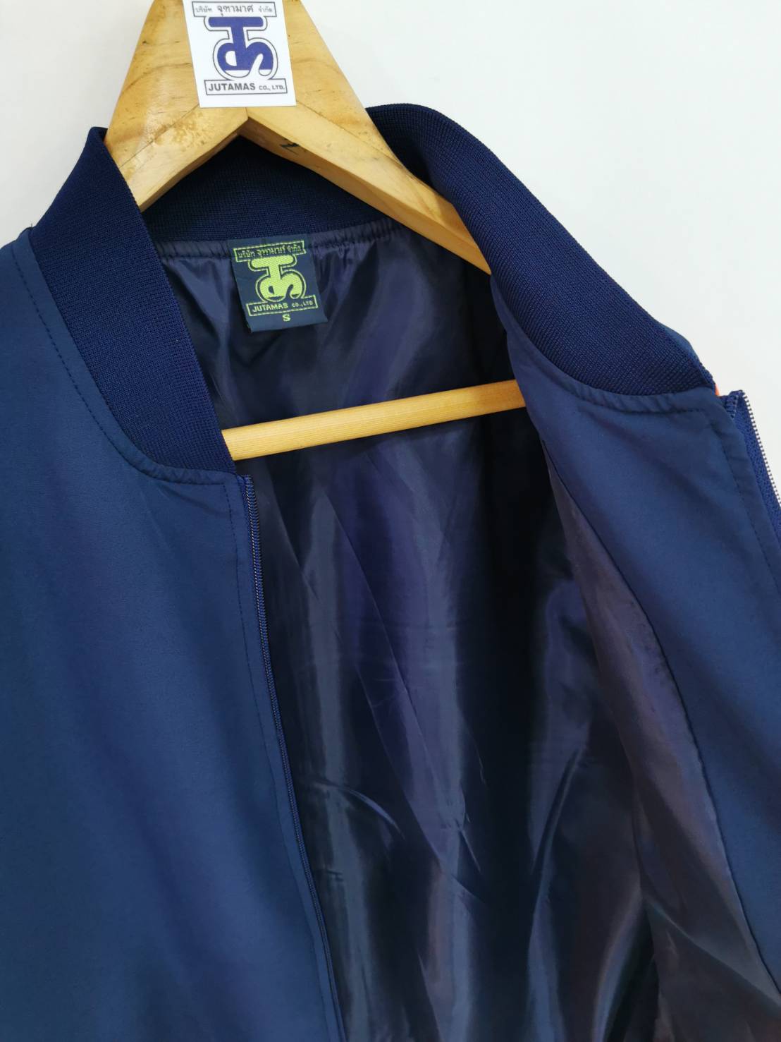 Baseball Jacket 6401 เสื้อแจ็คเก็ตสีกรมท่าแขนสีส้มสไตล์เบสบอล