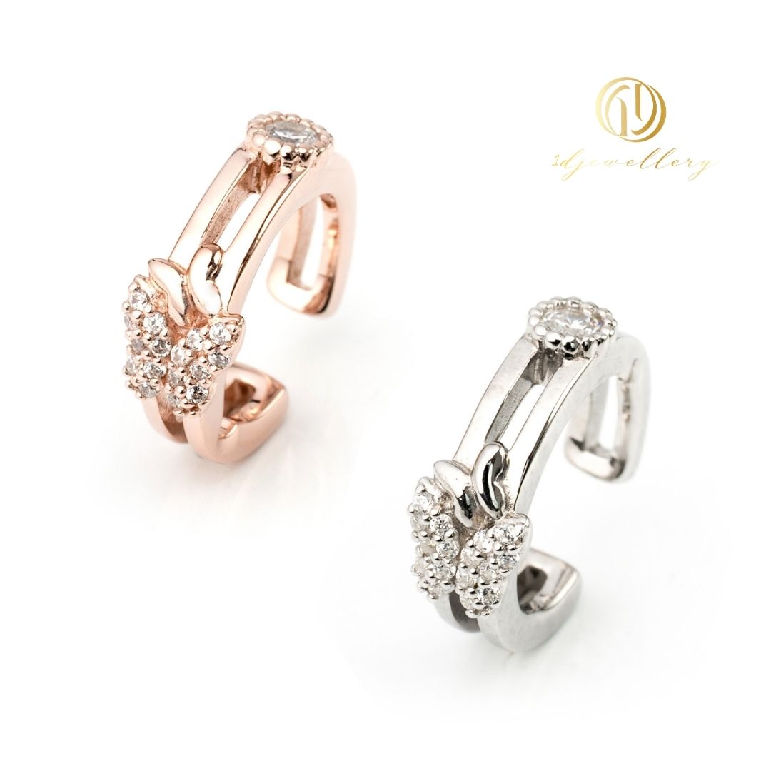 1D Jewellery ต่างหูเงินแท้ 925 ชุบโรเดียม ต่างหูแบบหนีบคล้องหู ฝังเพชรสวิส(CZ) 🦋 Butterfly Bloom Earrings – สัญลักษณ์แห่งความงามและความเปลี่ยนแปลง 🌸