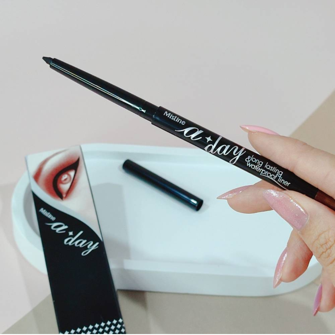 Mistine A Day Long Lasting & Waterproof Eyeliner 0.25 g.