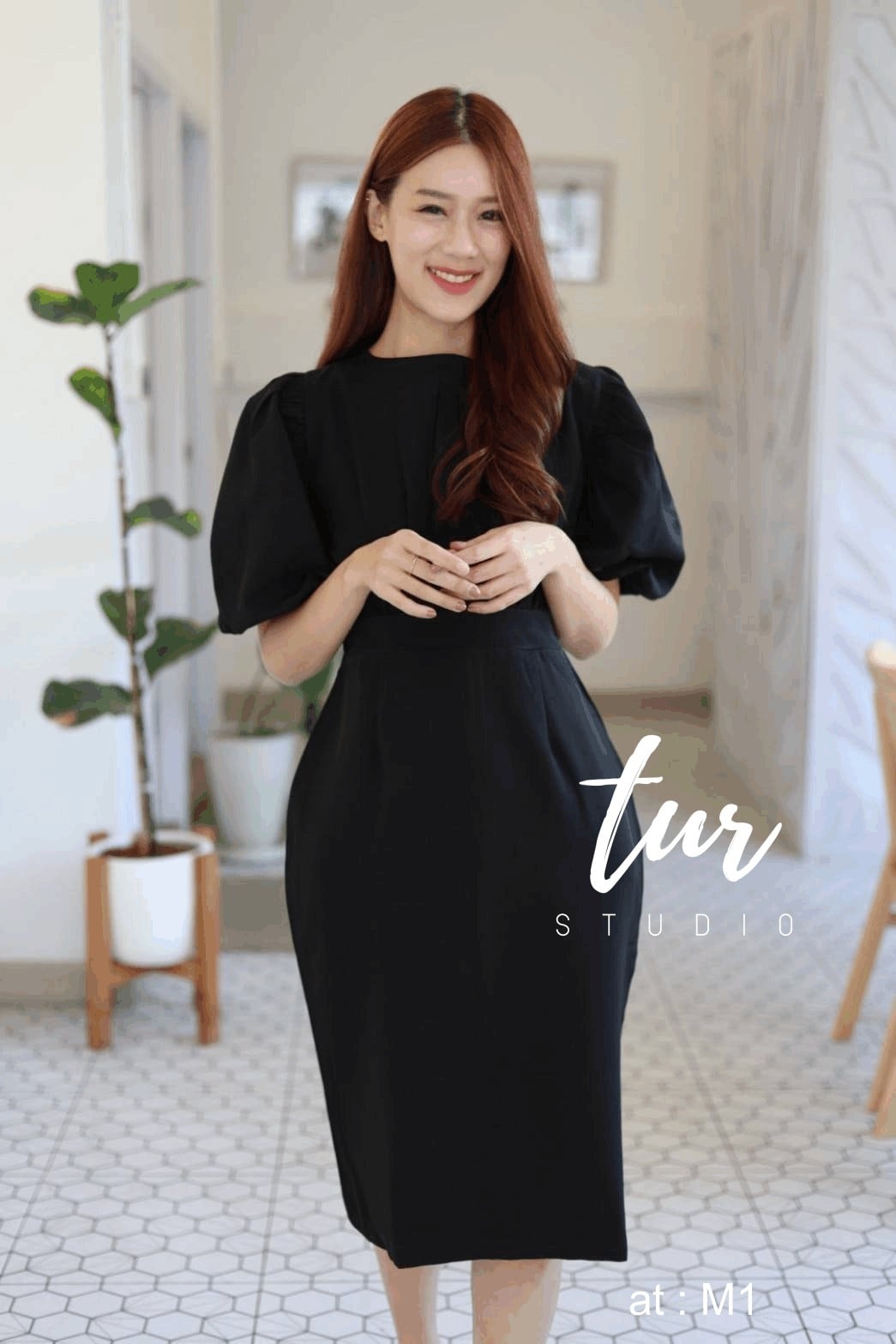 ชุดดำ เดรสทรงสวย เรียบหรู ดูดีมีฐานะ s-3xl ดำ แดง