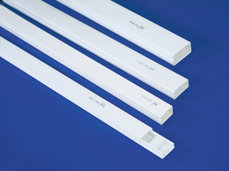 รางPVC สูง16xกว้าง25xยาว 2000 มม. สีขาวสำหรับงานตกแต่ง (DD1625)
