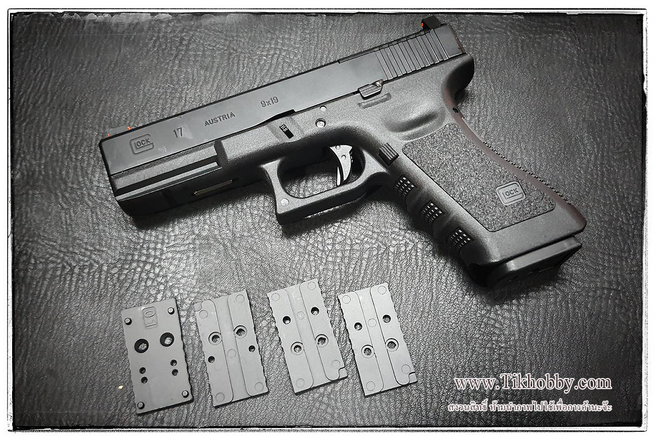 ปืนสั้นระบบแก๊สโบลว์แบล็ค รุ่น G17 GEN3 MOS (1101-1) E&C สีดำ (ติดDot)