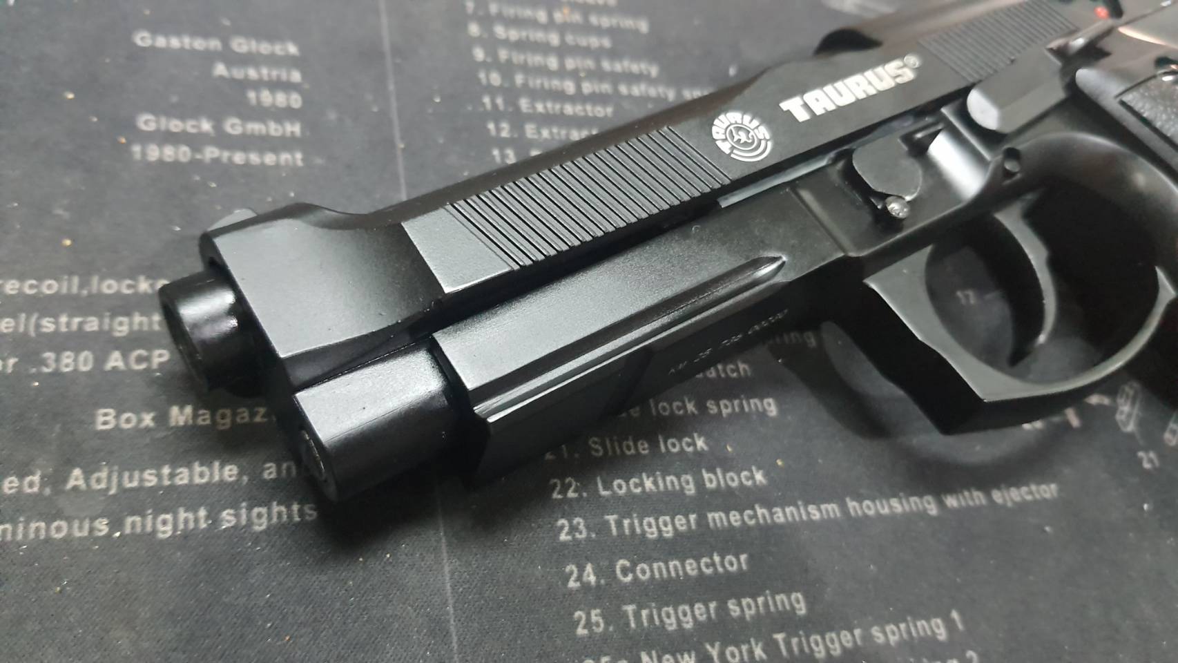 มือ 2 ปืนสั้นแก๊สโบลว์แบล็ค รุ่น M92 DB736 จาก Double Bell รายละเอียดด้านล่าง