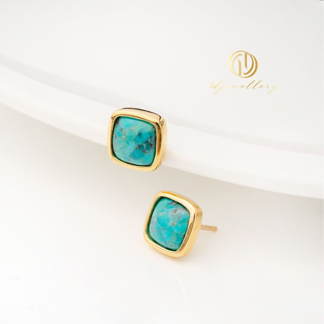 1D Jewellery ต่างหูเงินแท้ 925 ชุบโรเดียม 💙 เสน่ห์แห่งเทอร์ควอยซ์ (Turquoise) เสริมพลังแห่งความสงบ โชคดี และดึงดูดพลังงานบวก