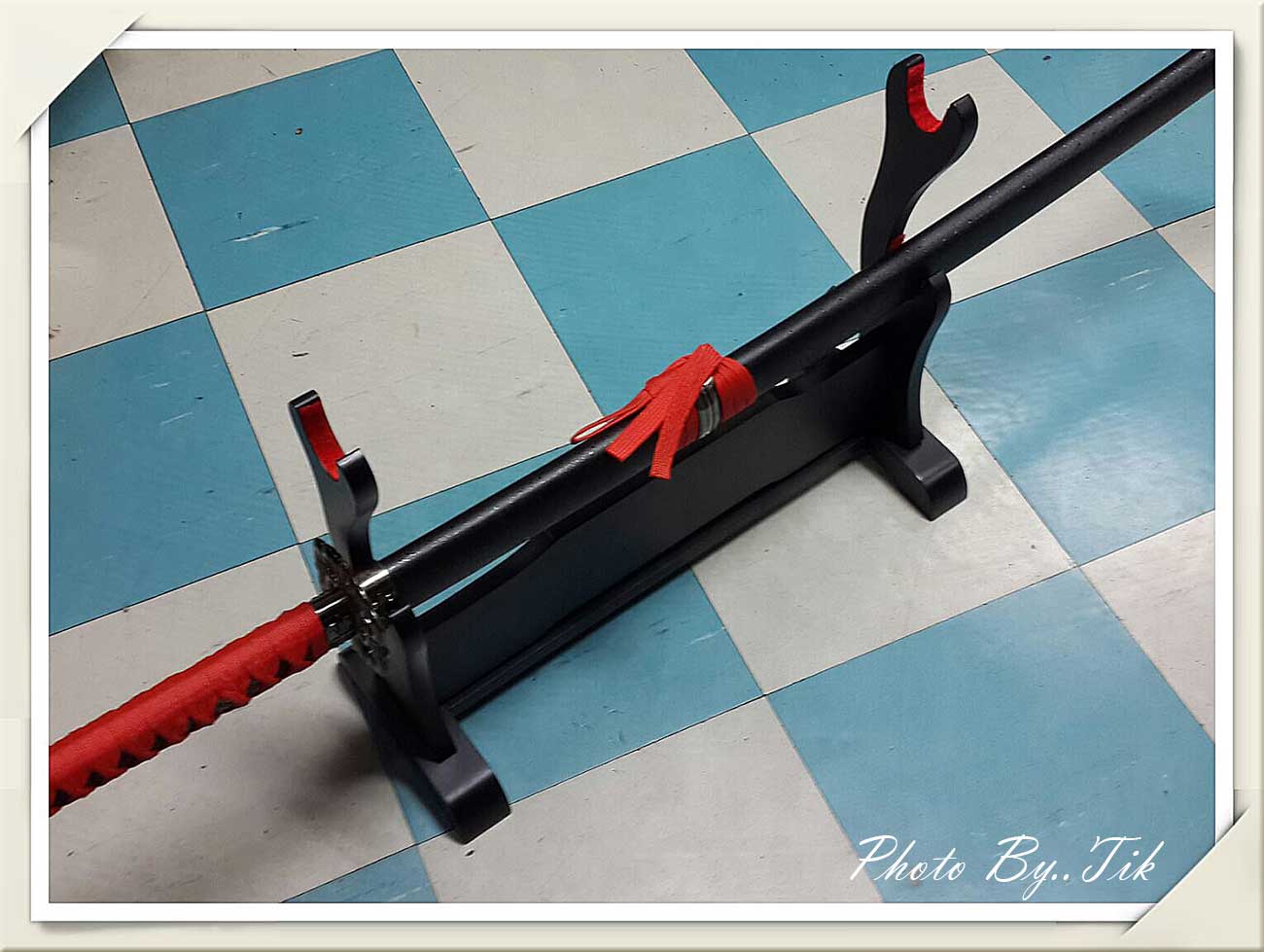 ขาตั้งดาบซามูไร แบบตั้งพื้น 2 ชั้น สีดำ เกรดดีกว่าแบบทั่วไปครับ