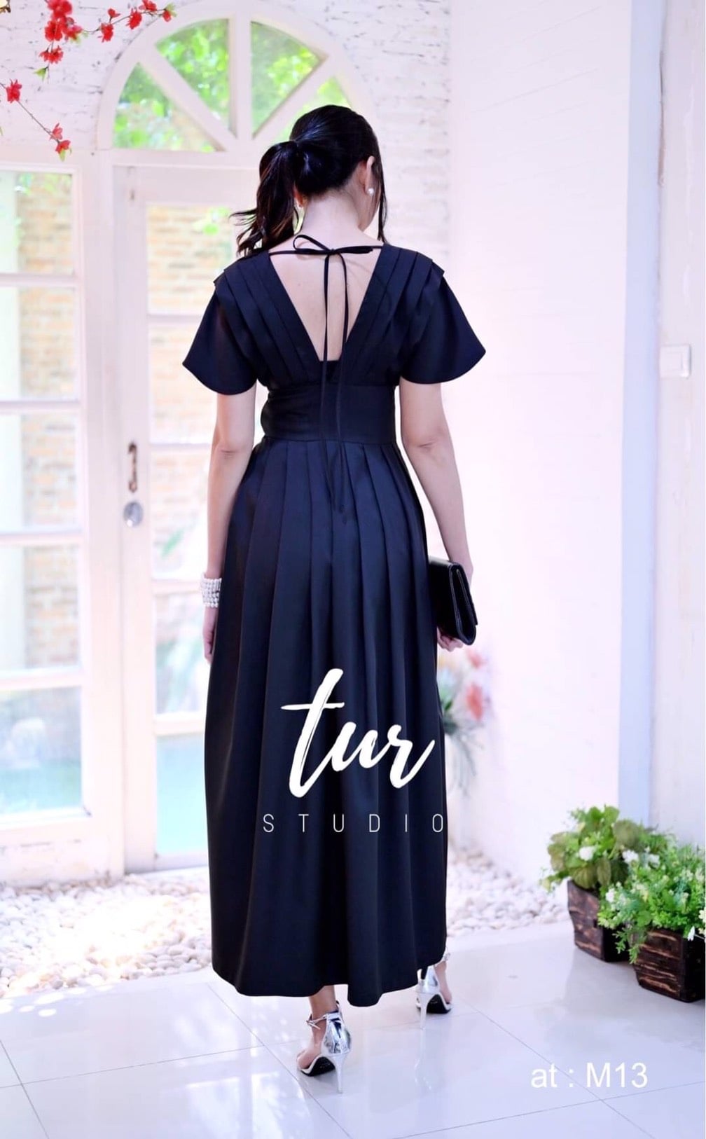 ชุดดำ Maxidress เดรสยาวสีดำคอวี m l