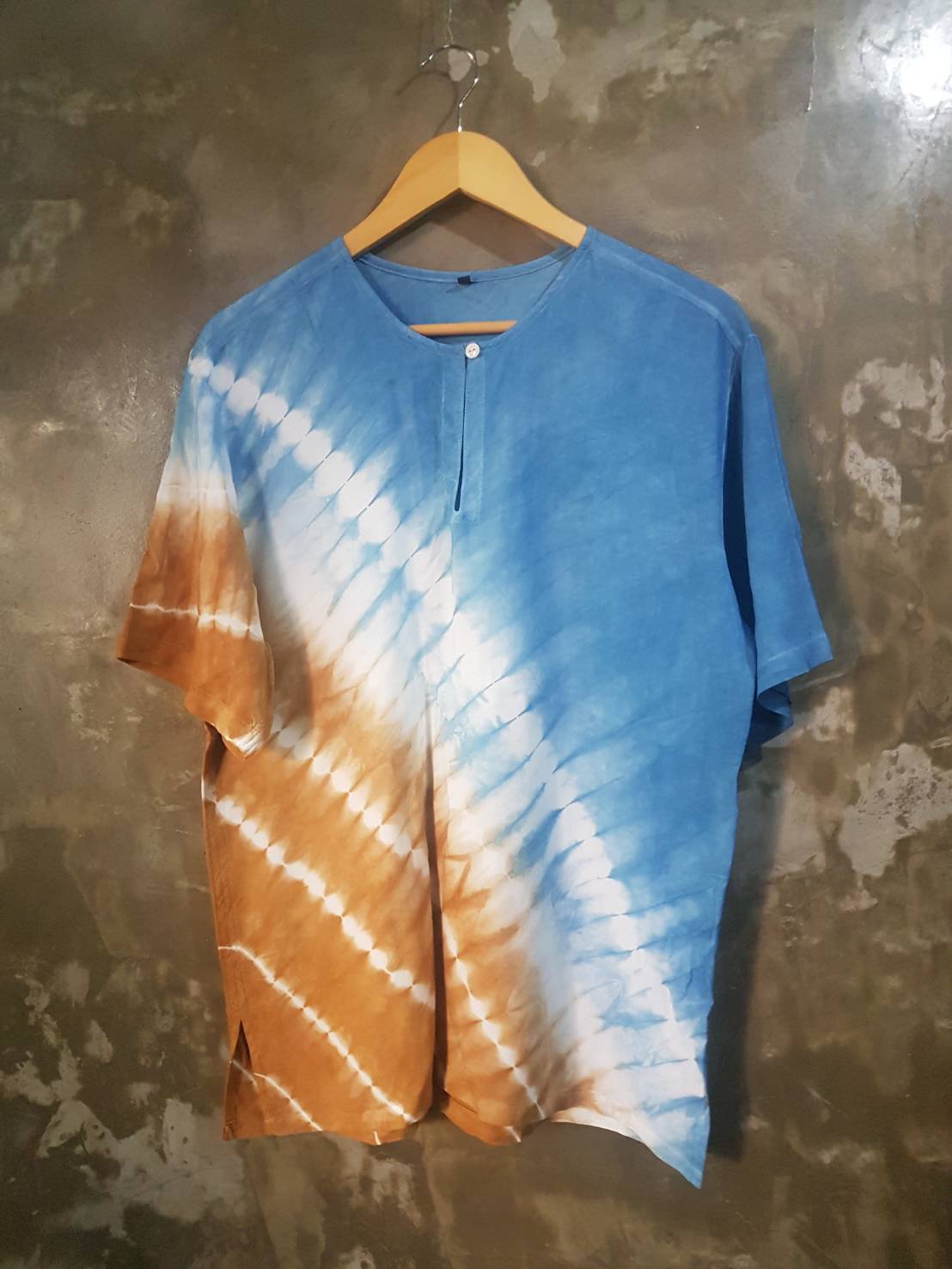 เสื้อคอเจาะมัดย้อมผู้ใหญ่ สีธรรมชาติ