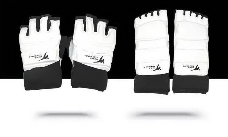 ชุดเกราะอุปกรณ์ป้องกันเทควันโด WORLD ทั้งชุด+หน้ากาก