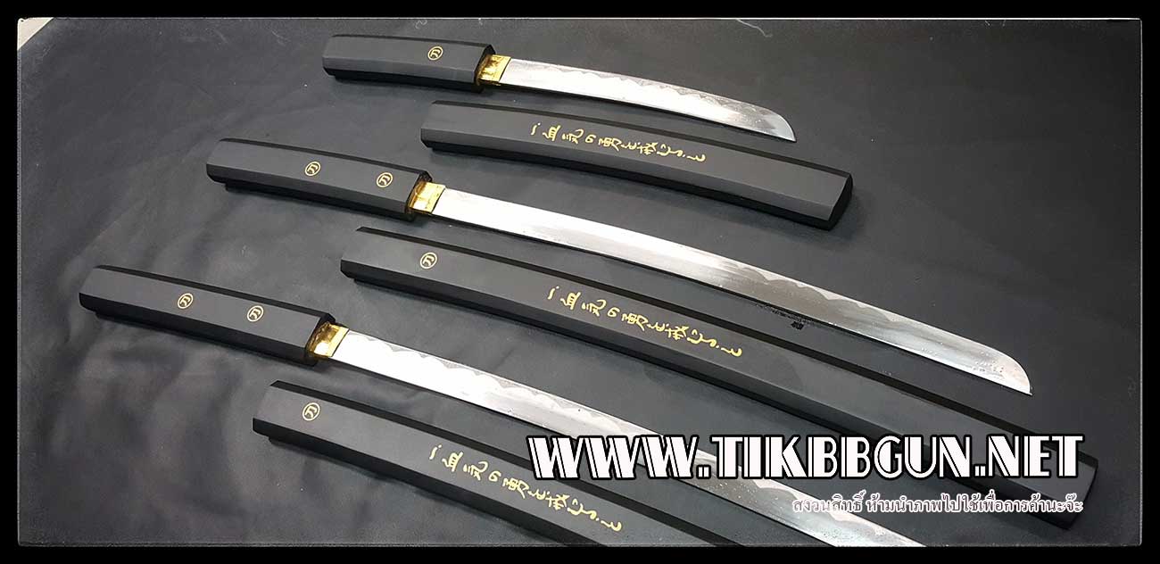 ดาบซามูไร S001 (ไม่เปิดคม) ชุดนึง 3 เล่มพร้อมแท่นวาง