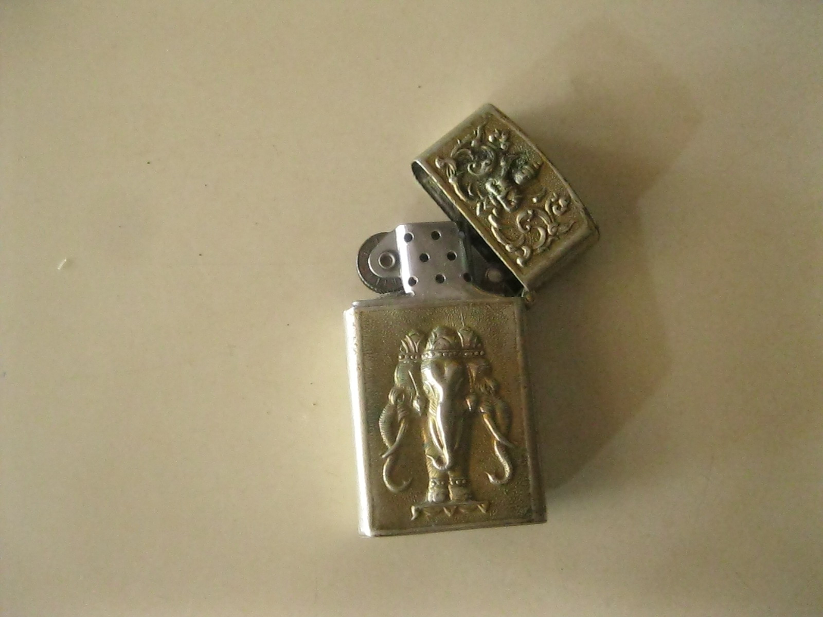 ไฟแช็ค เทพพนม-ช้างสามเศียร (4604)