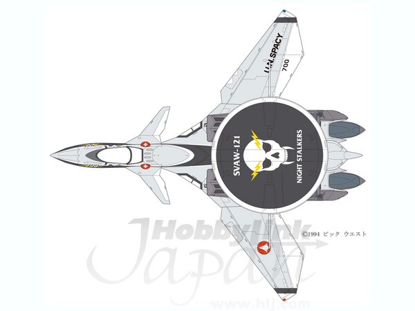 เครื่องบินรบ VF-11 Thunderseeker จาก Macross 1:72 จากHasegawa