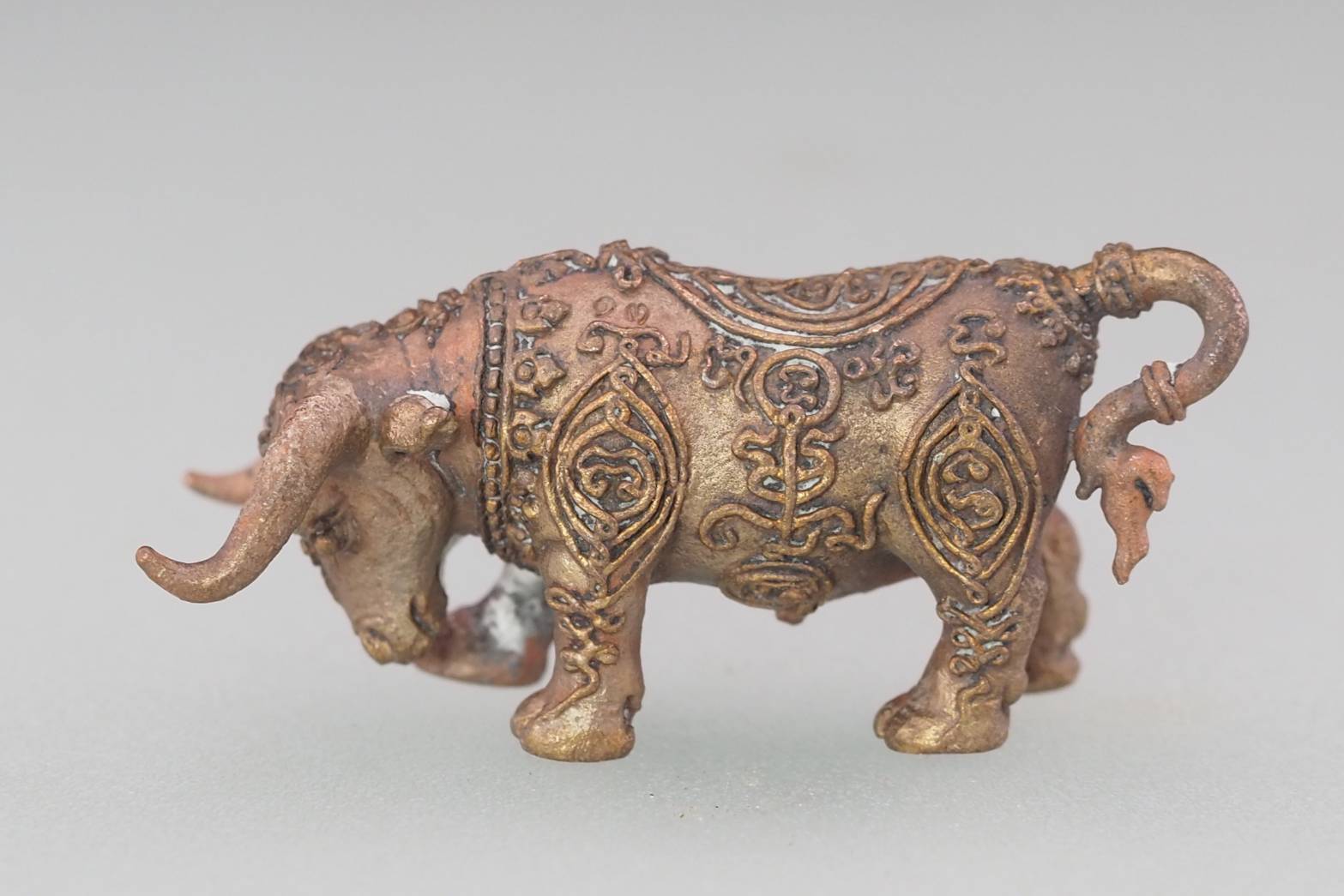 นนทิมหาศุภโชค เนื้อสำริดโบราณ หลวงพ่อสนั่น สุนันโท วัดกลางราชครูธาราม อ.วิเศษชัยชาญ จ.อ่างทอง