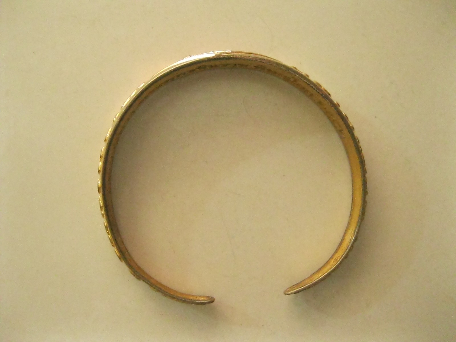 กำไลอกเลาวิหารพระพุทธชินราช จ.พิษณุโลก (รหัส1937)