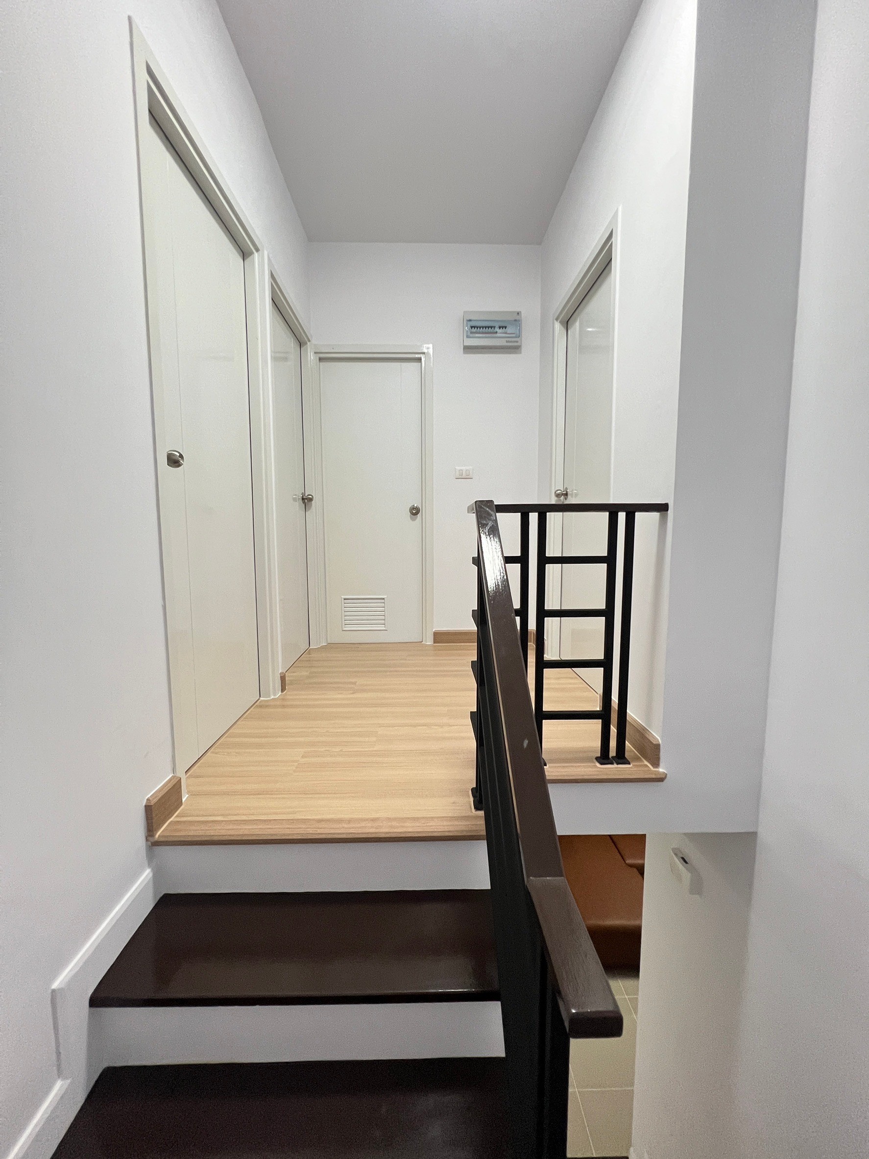 ให้เช่าบ้าน หมู่บ้านคุณาลัย บีกินส์2 ถนนบ้านกล้วย-ไทรน้อย (รหัสทรัพย์ KB222150)