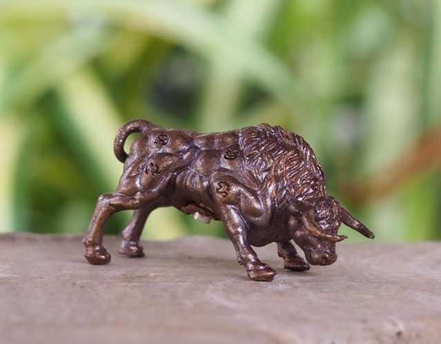 กระทิงมหาอำนาจ จ้าวมันปู ฝังตะกรุดเงิน วัดบ้านอ้อ อ.โนนไทย จ.นครราชสีมา