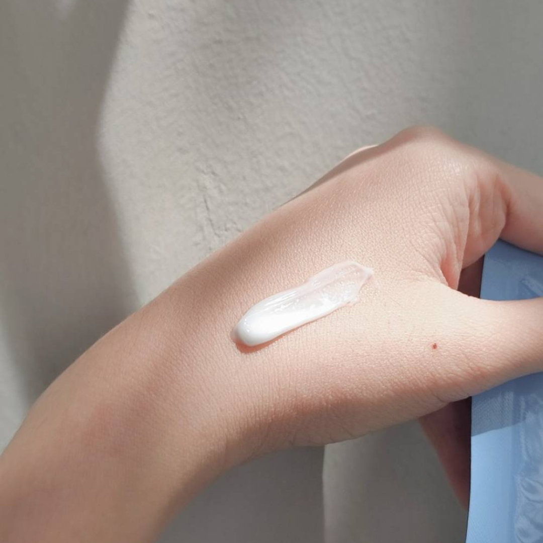 Mistine Revived Hydration Facial Cream 30 ml.