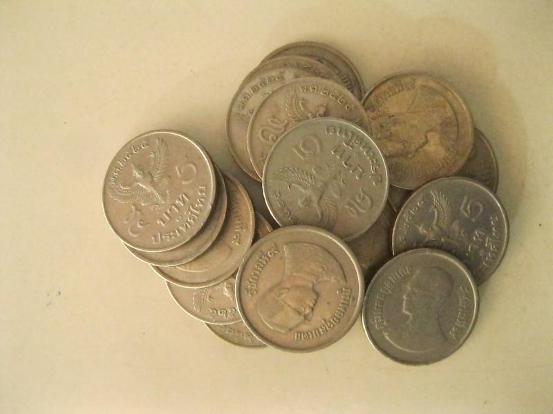 เหรียญ5บาท ปี2525 ครุฑตรง รัชกาลที่9 (2465)