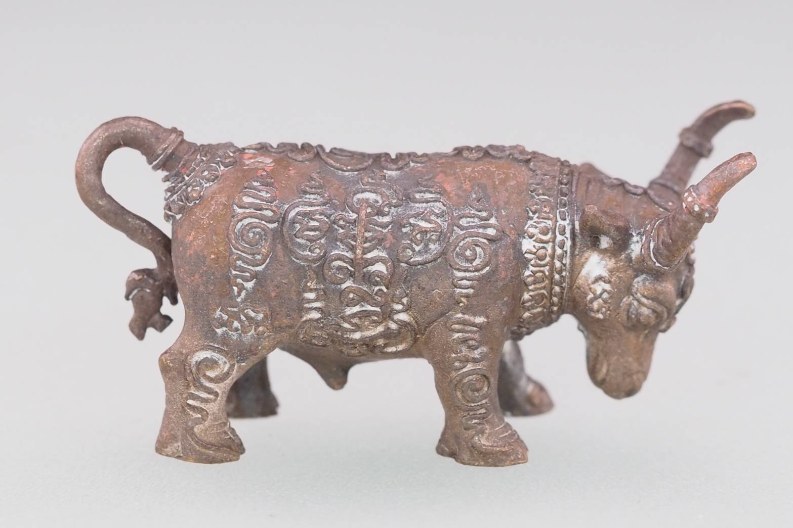 มหิงสาโภคทรัพย์ เนื้อสำริดโบราณ หลวงพ่อสนั่น สุนันโท วัดกลางราชครูธาราม อ.วิเศษชัยชาญ จ.อ่างทอง