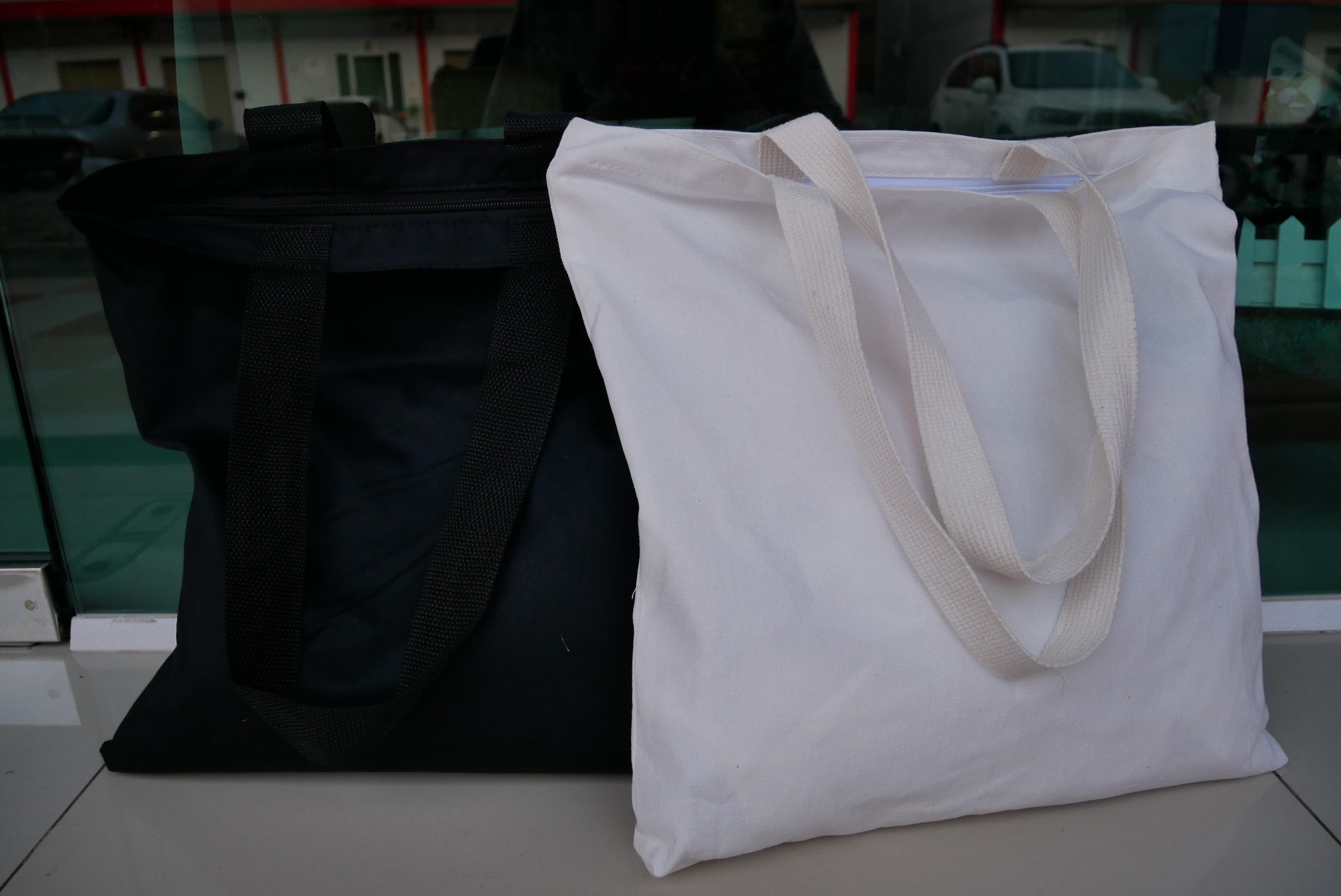 กระเป๋าผ้าดิบหูหิ้ว มีซิป