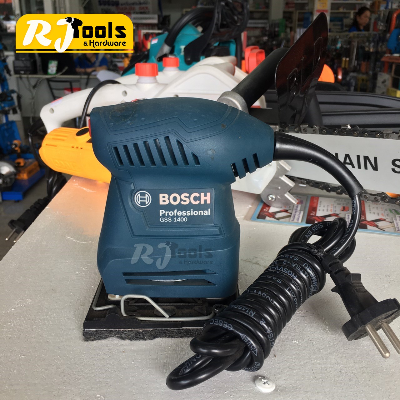 เครื่องขัดกระดาษทรายระบบสั่นสะเทือน BOSCH รุ่น GSS 1400