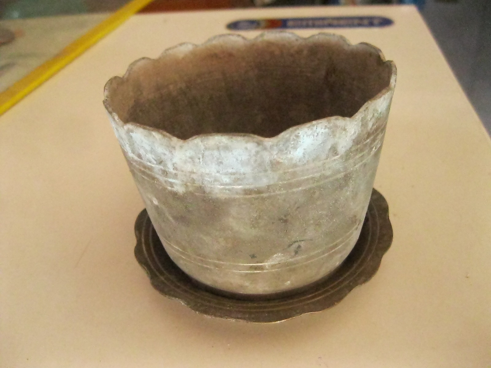 กระถาง พร้อมจานรองทองเหลือง (4143)