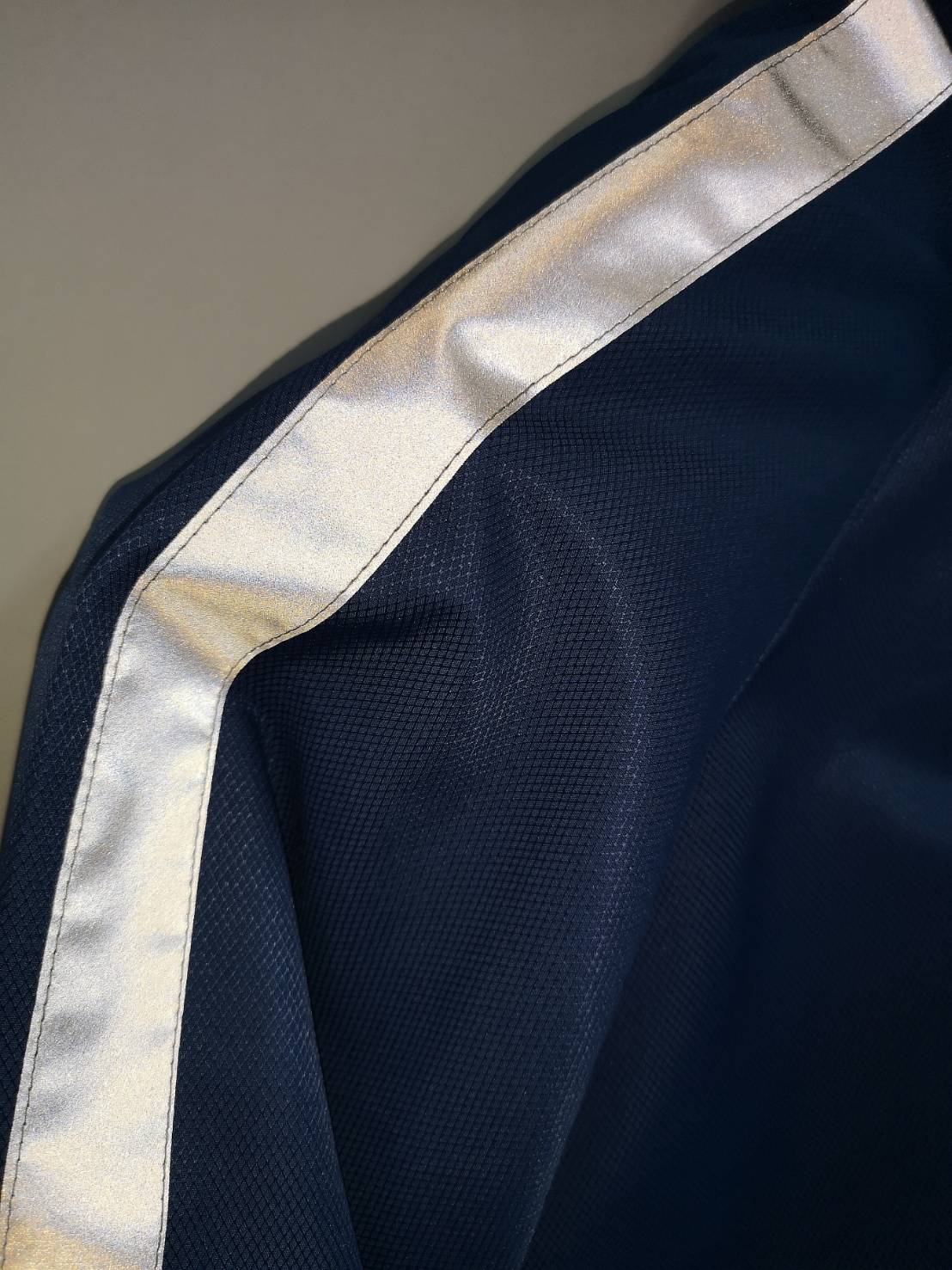 Reflex Sport Jacket 6408 เสื้อแจ็คเก็ตสีฟ้าติดเทปสะท้อนแสงสไตล์สปอร์ต