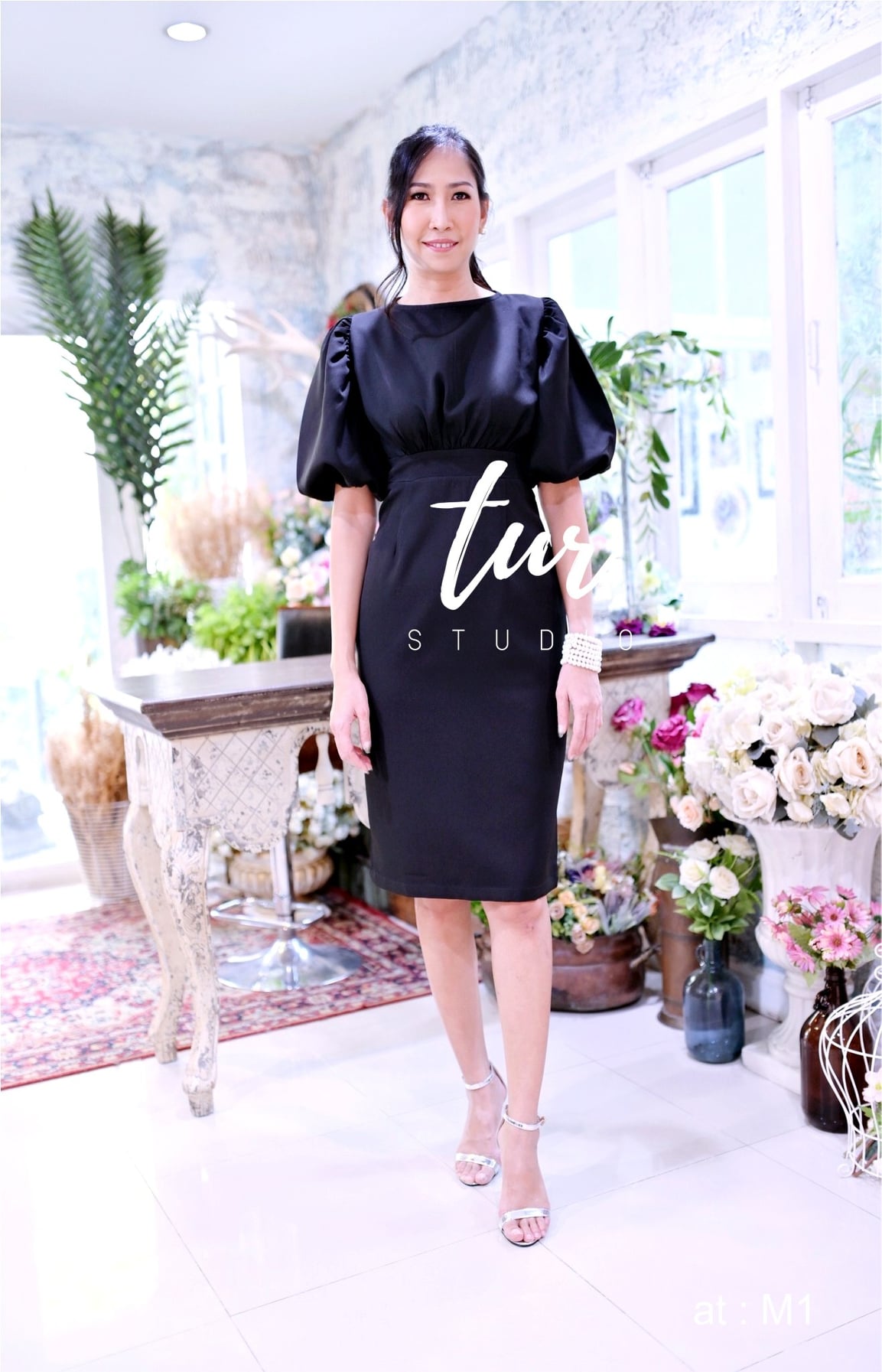 เดรสสีดำ เดรสทรงสวย เรียบหรู s-3xl (ดำแดง)